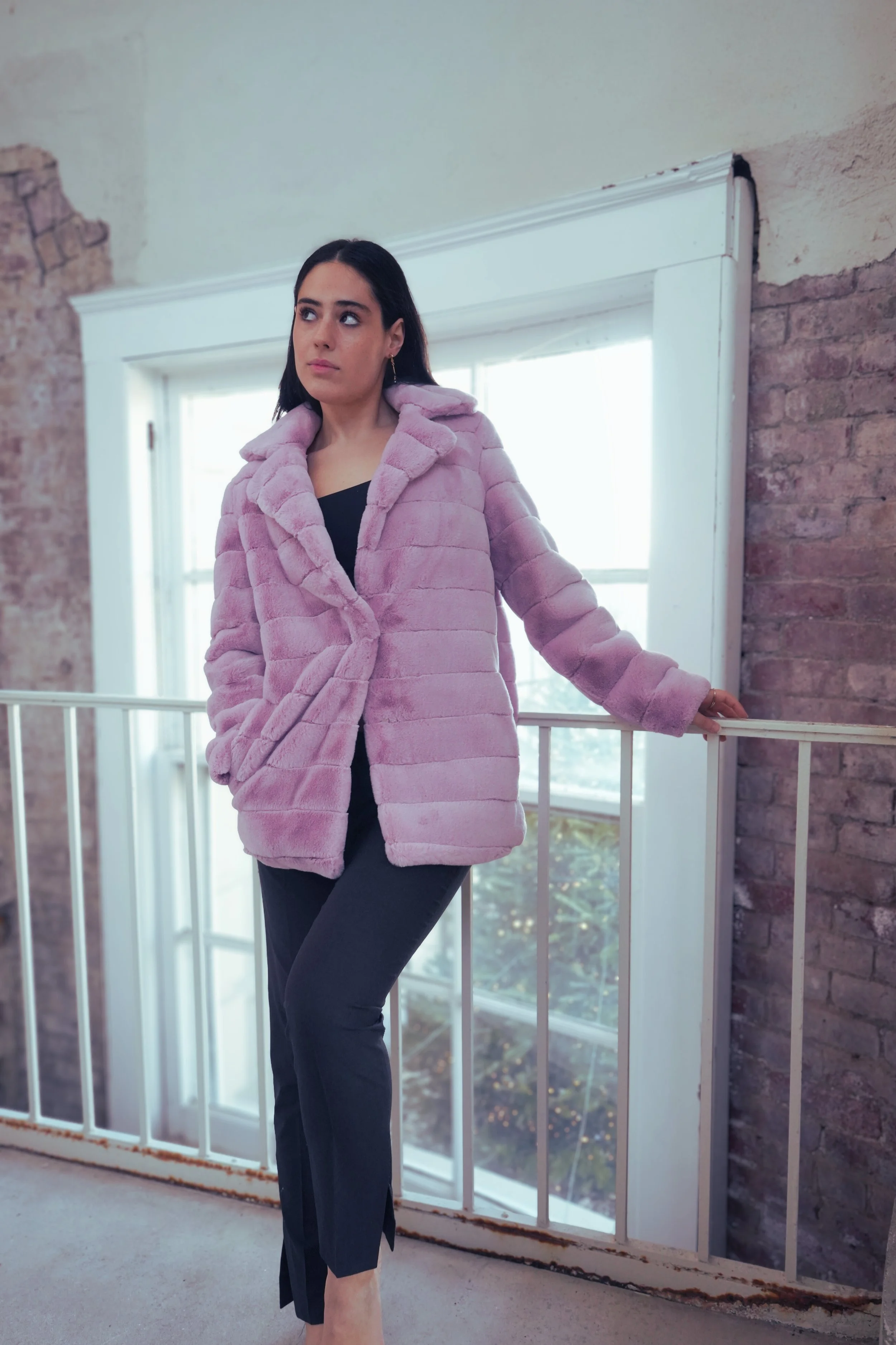 Pink faux fur 3.jpg