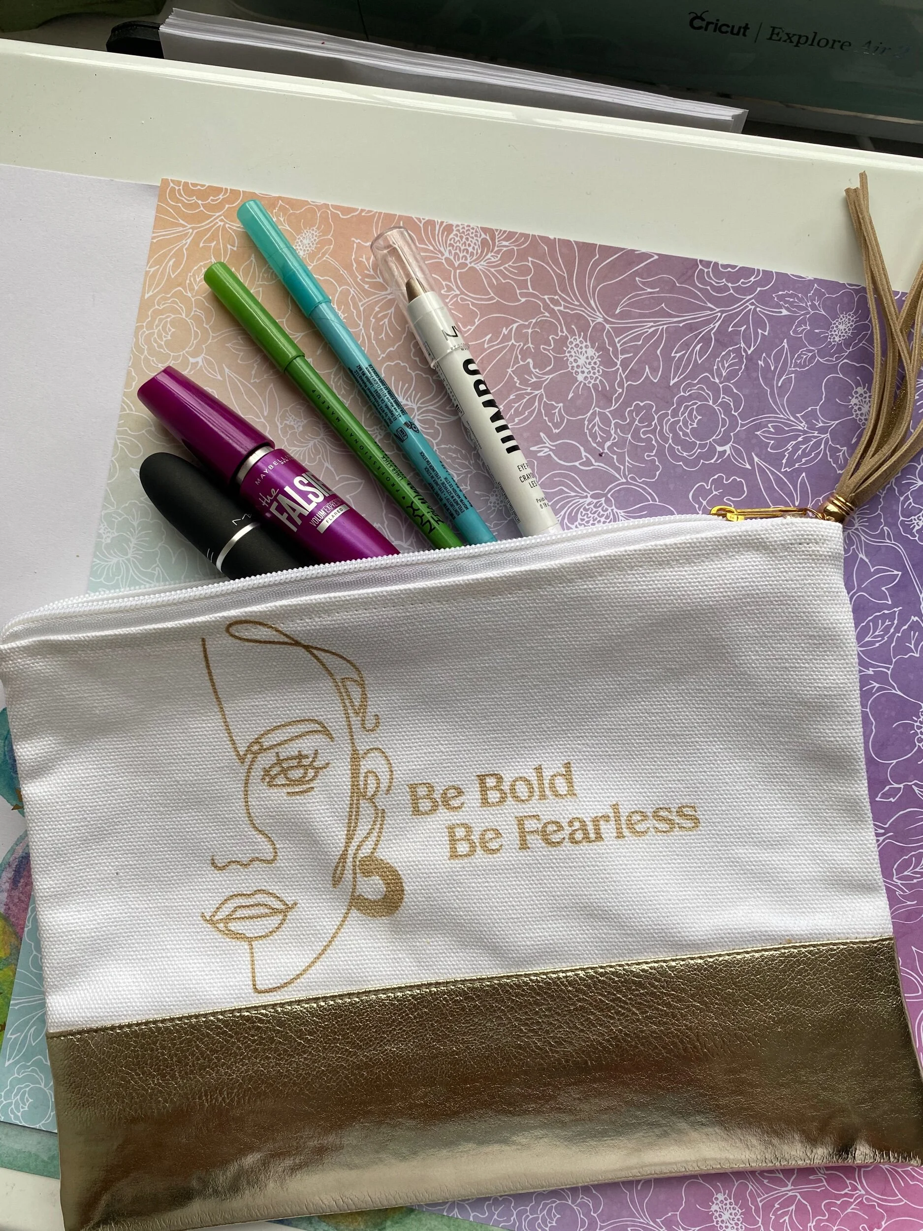 3B2EB208-8C33-4BA4-A216-AECFDF35C5D0