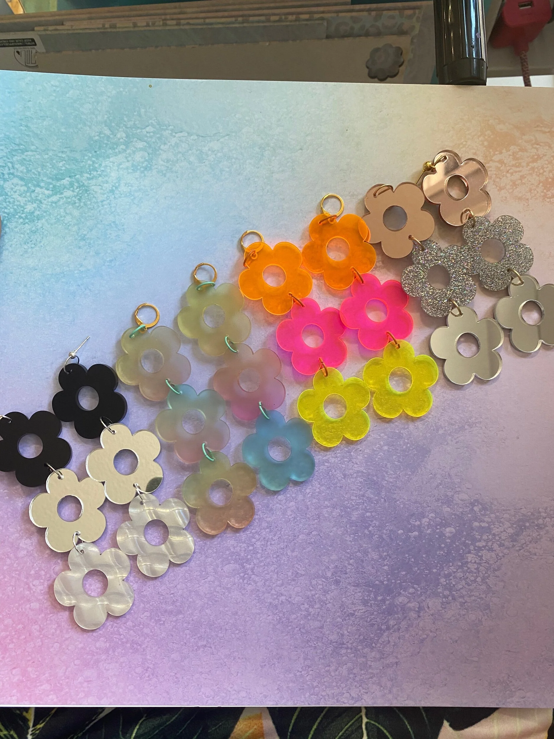 32C2B3AC-05FF-4EE2-A245-3BC65CC3BF2D