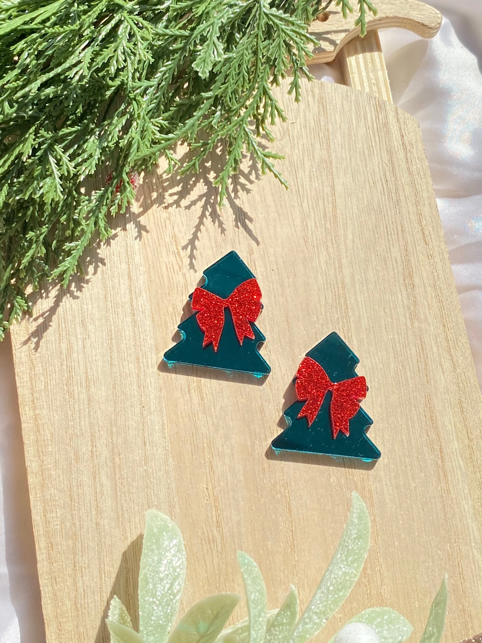 E4E0593D-7359-4027-81C2-1168F3A51CA3