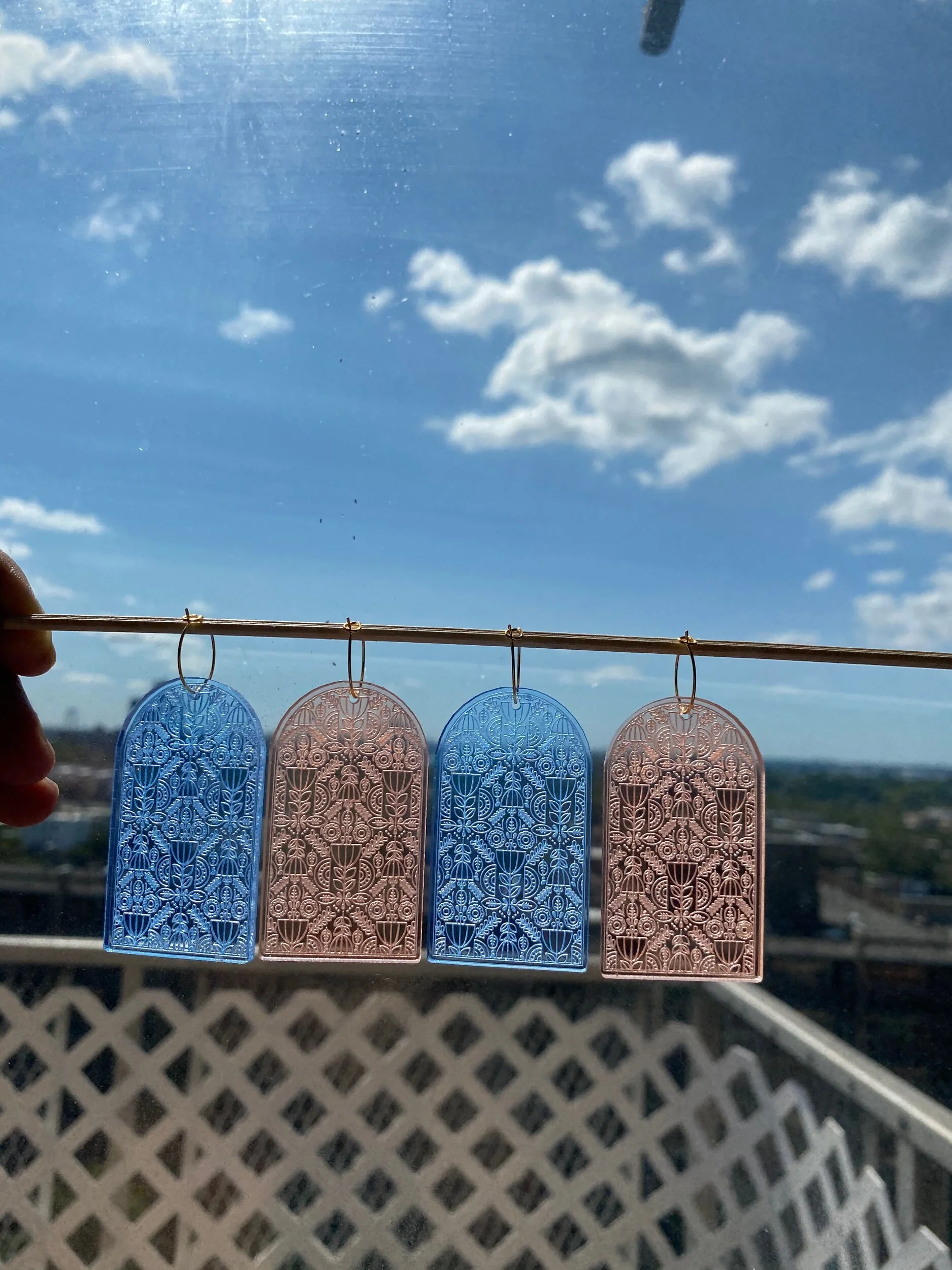 E3353A9C-F98C-4F17-97B4-0523BD2E1DC1