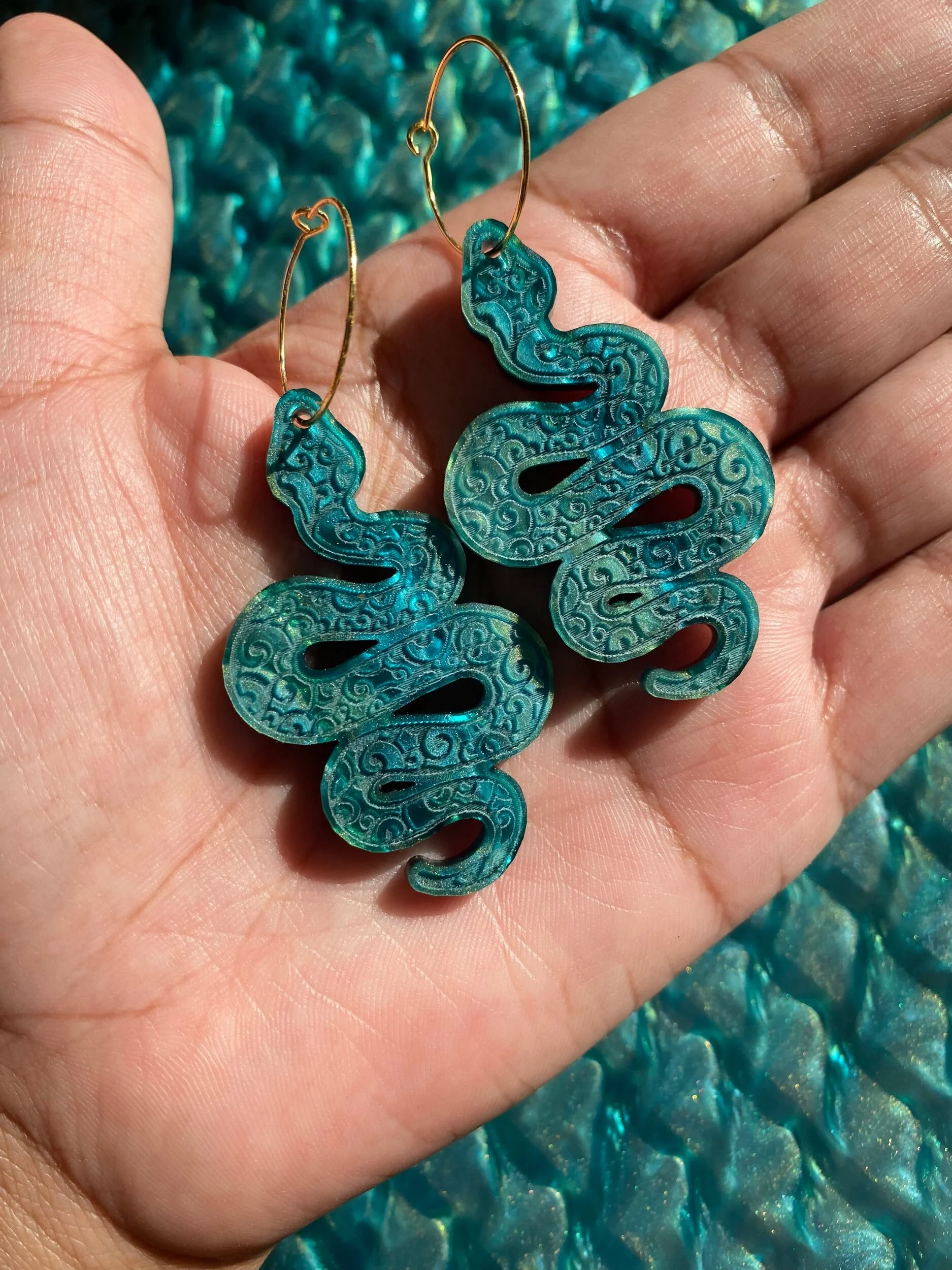 A6E98301-61F6-40FE-AFD5-AA433CE04315