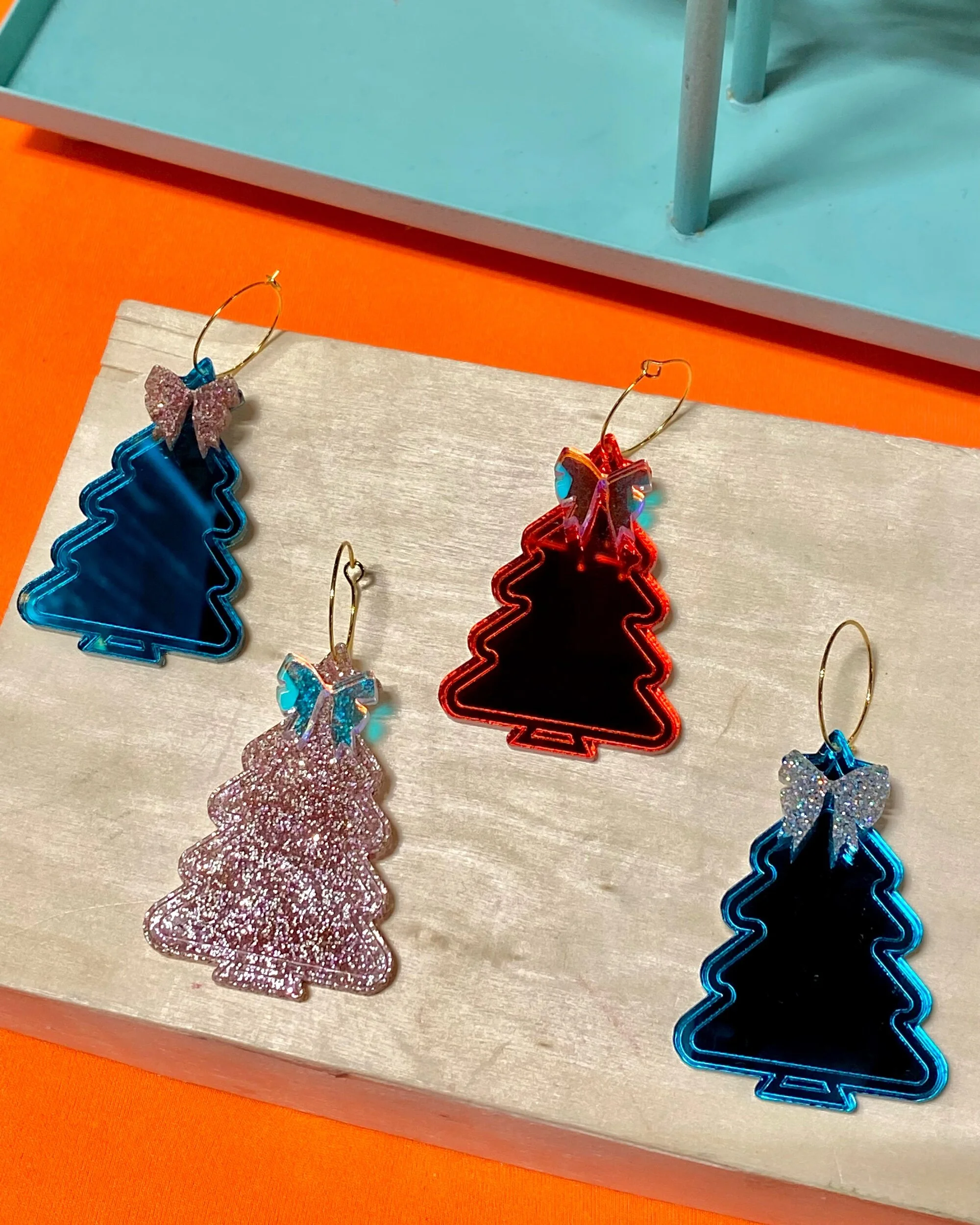 9FD03A54-D01B-4A65-9A0B-D3B02AAEDBE8