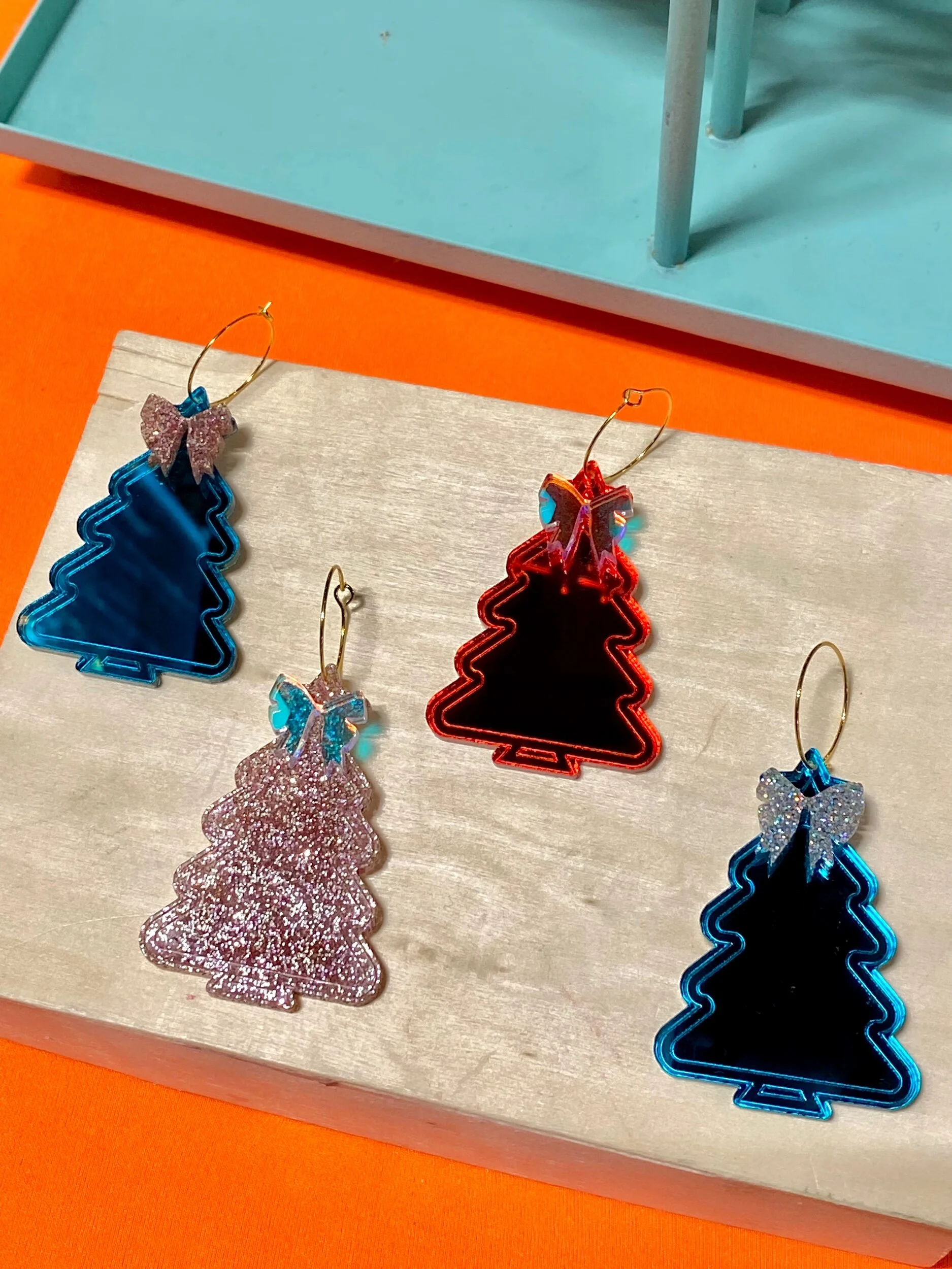 8E54AB3D-4AEC-479E-A255-E7AD228E21F0