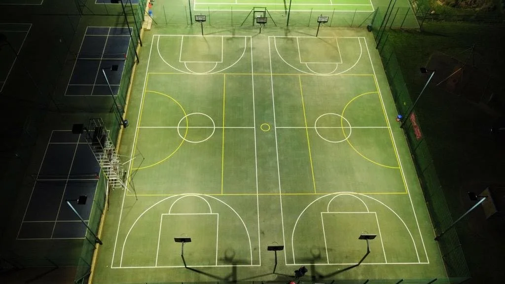 DACA 400w E-Lite TC Fittings on a Double Basketball Court