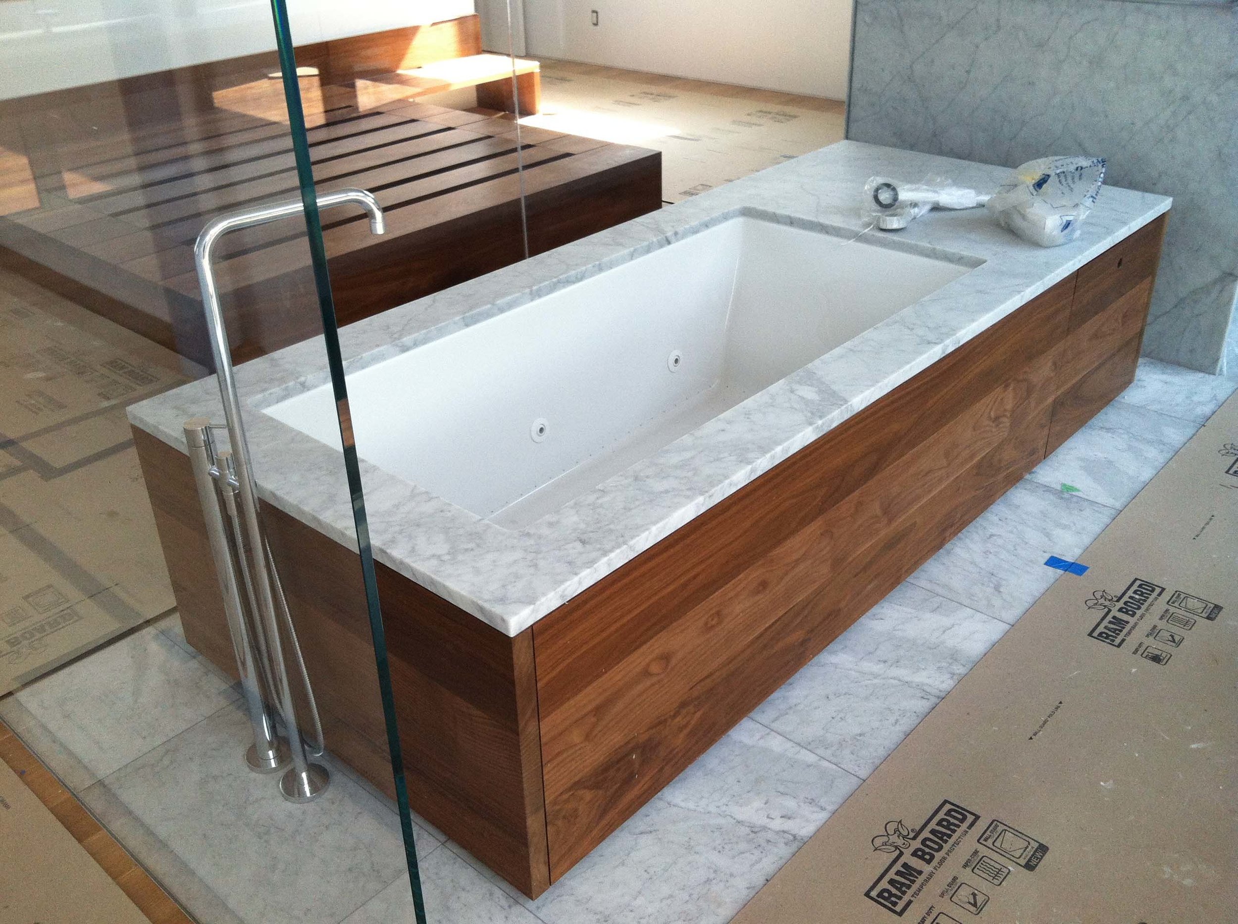 bath_1.jpg