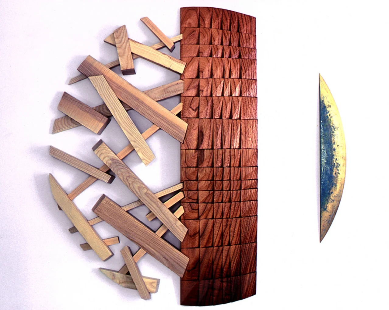 aramesque_wall_sculpture.jpg
