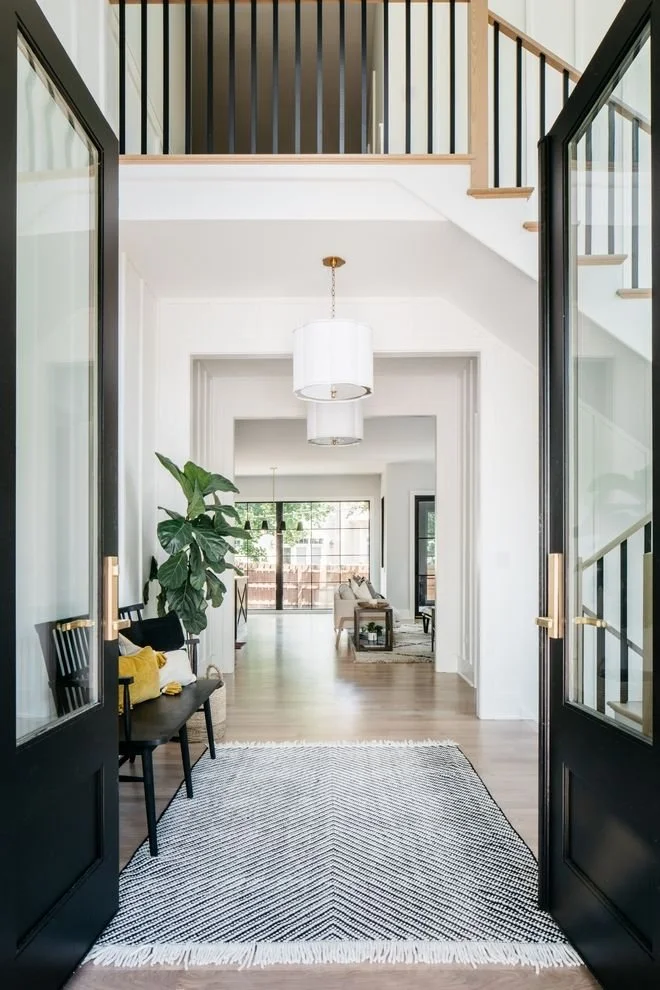 The Buyer's Guide: Tips for Buying a House in California