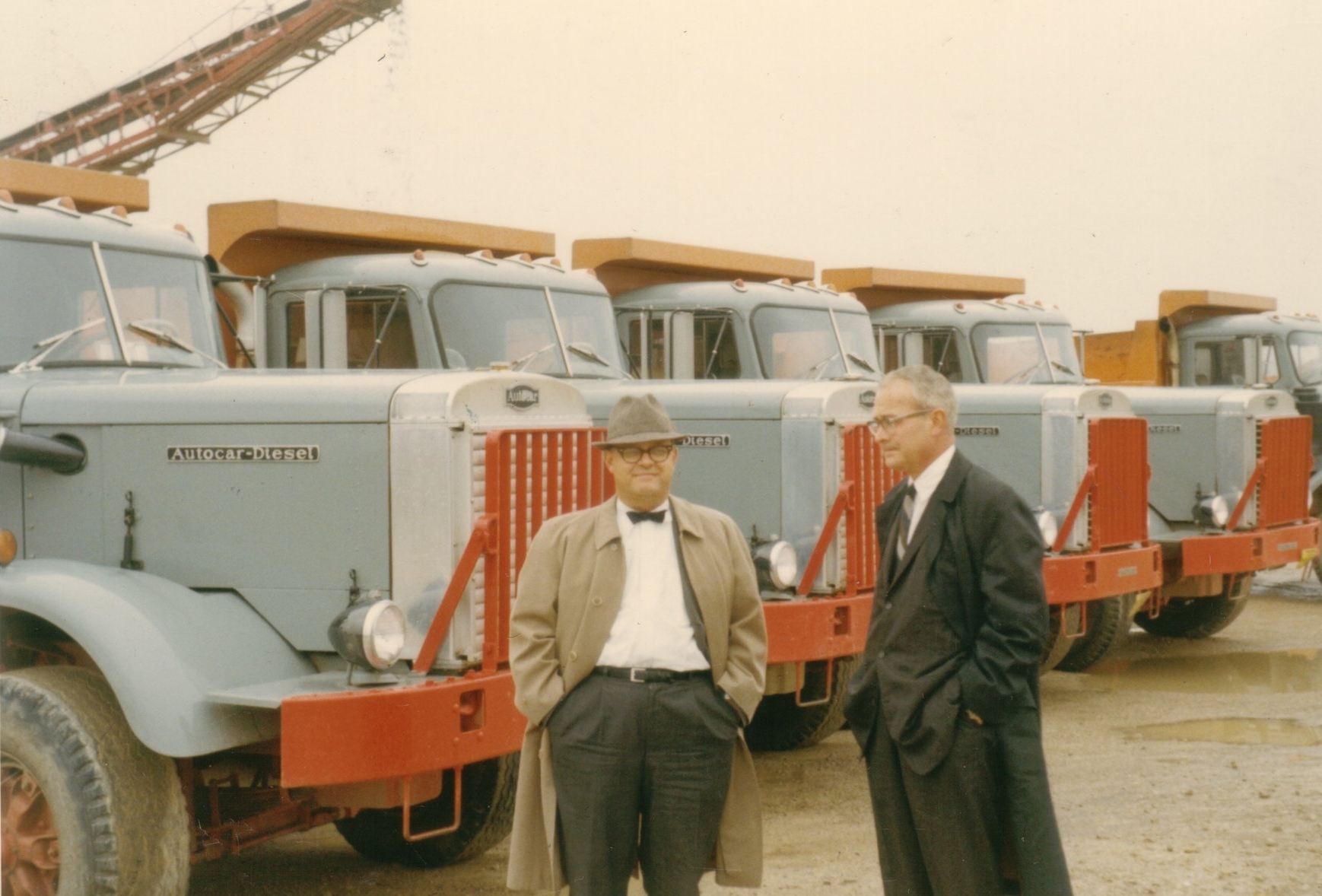 08-Rudy Kraemer & Autocar trucks.jpg
