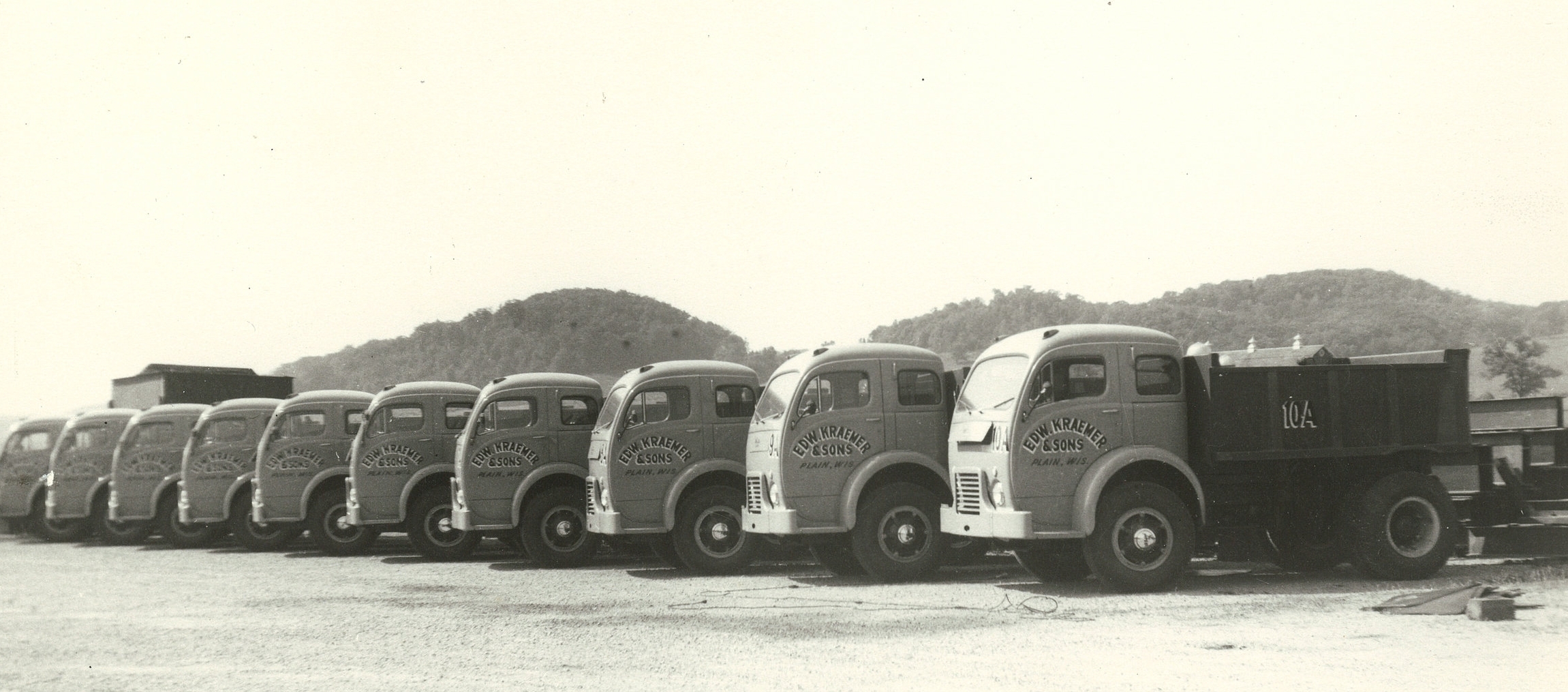 1953 White Truck Fleet.jpg