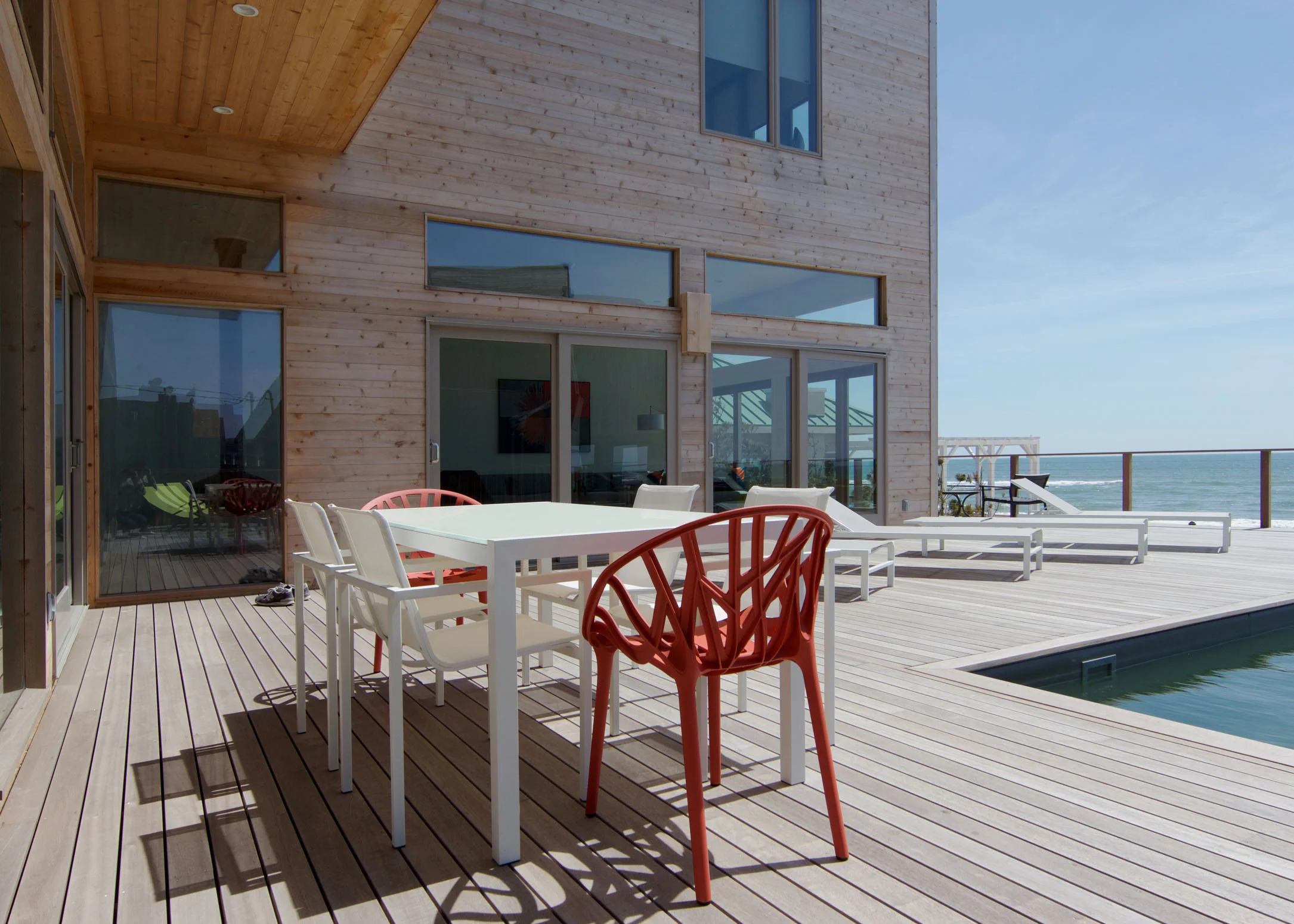 Ocean View2016DeckOverhang_edited-1.jpg