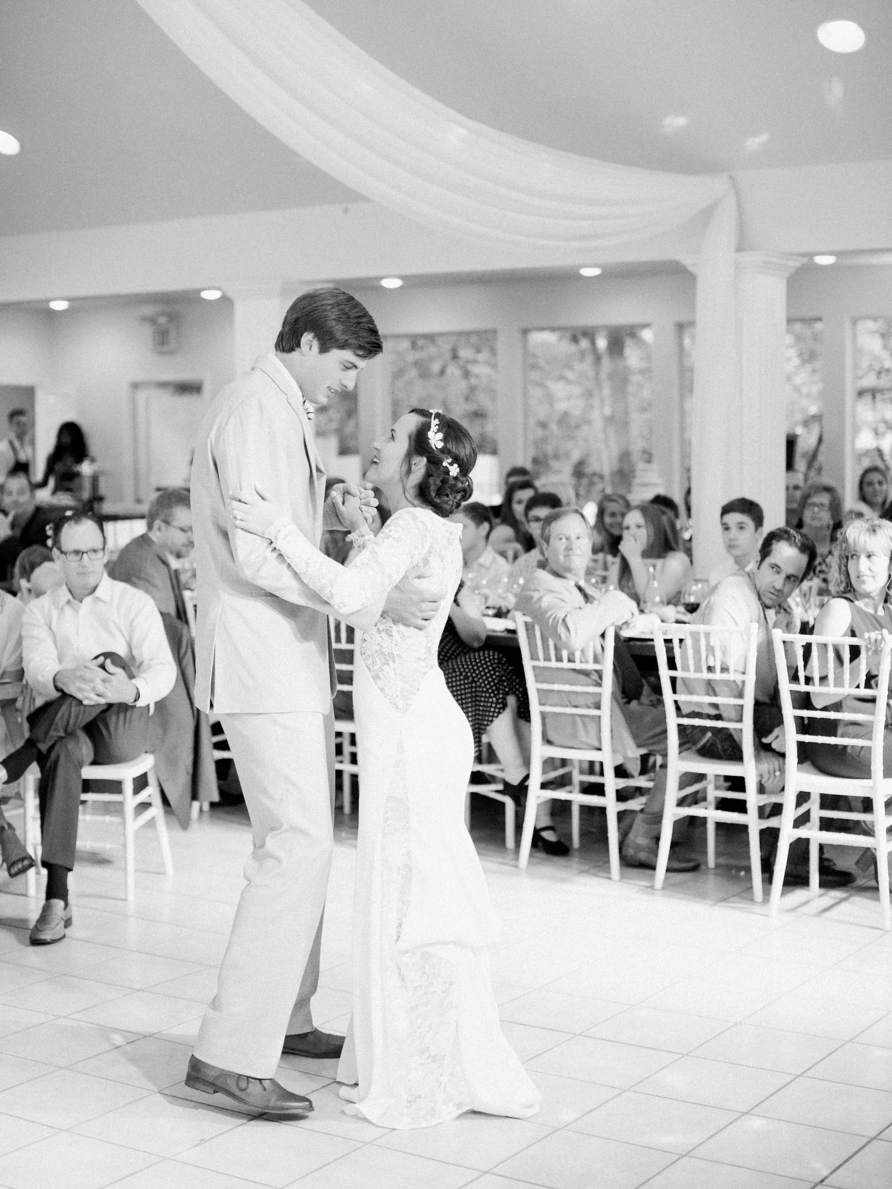 Tarp-Chapel-Tulsa-Oklahoma-Wedding-Photographer_0556.jpg