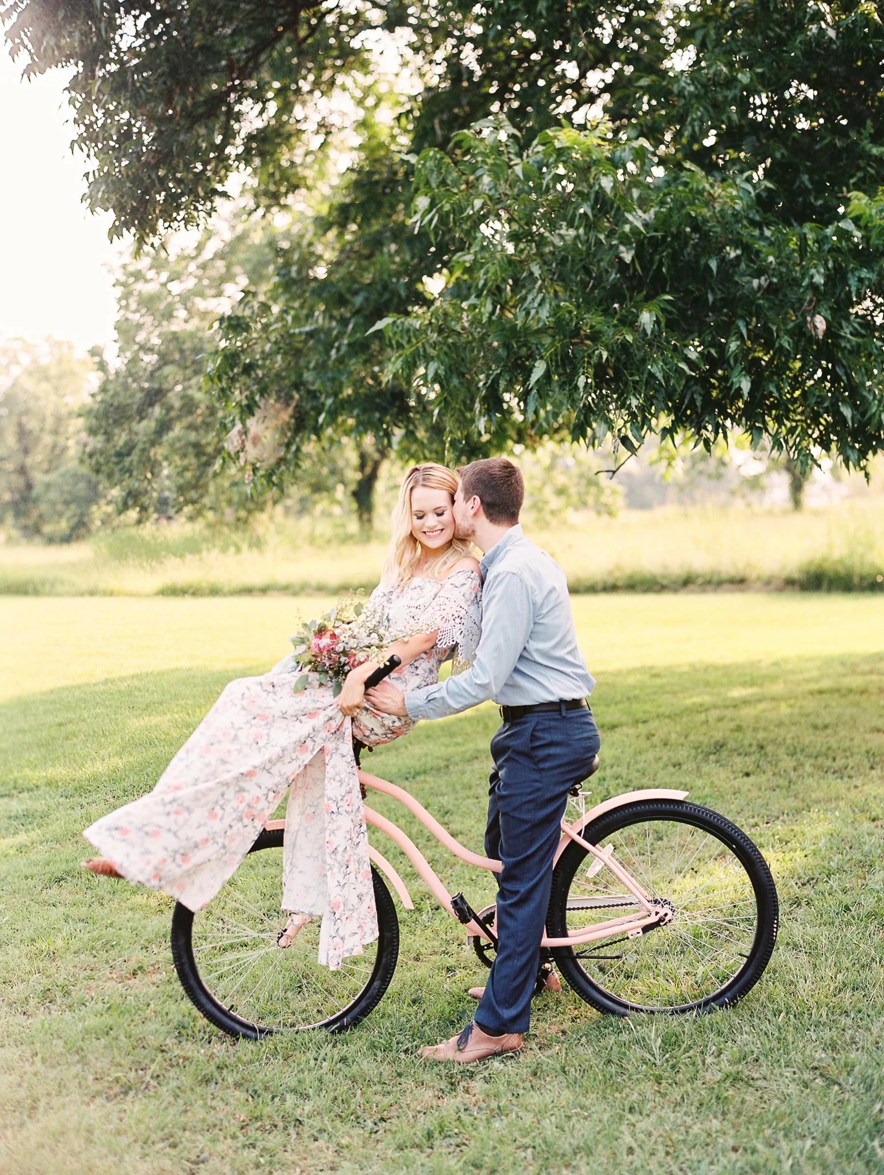 Peach-Orchard-Engagement-Session-Arkansas_0027.jpg