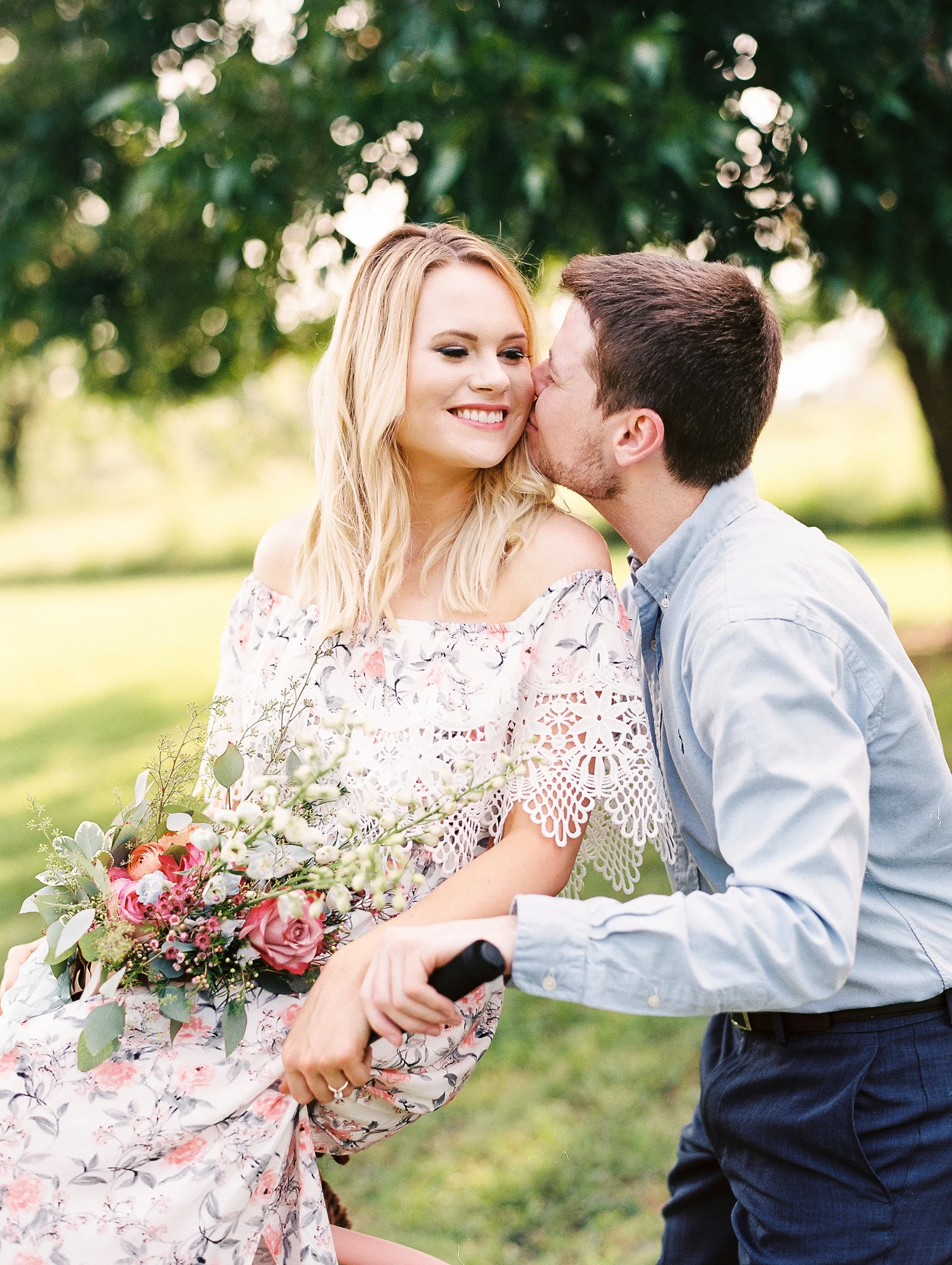 Peach-Orchard-Engagement-Session-Arkansas_0028.jpg