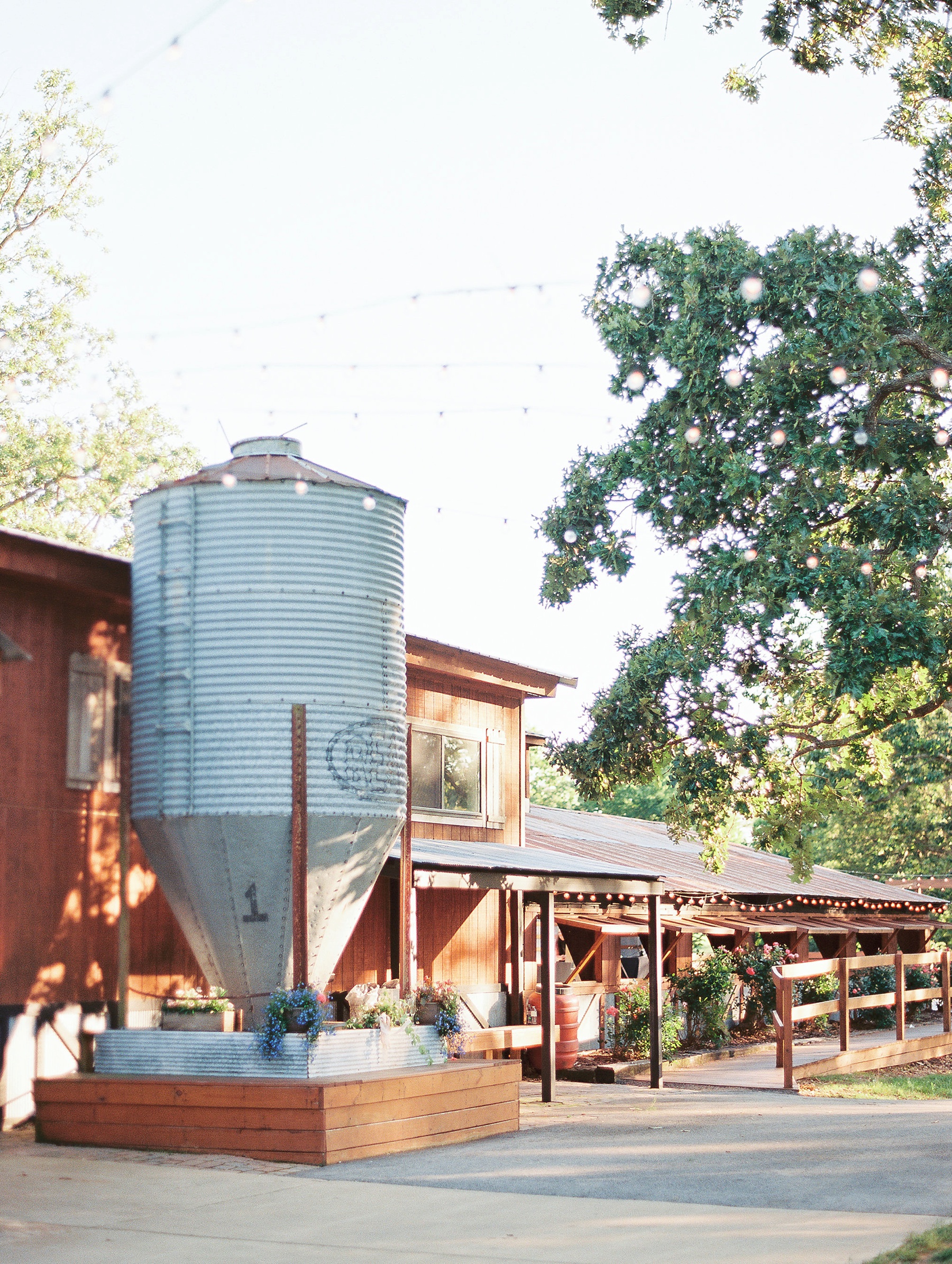 Barn at The Springs Arkansas Wedding Zimmerman Floral_0034.jpg