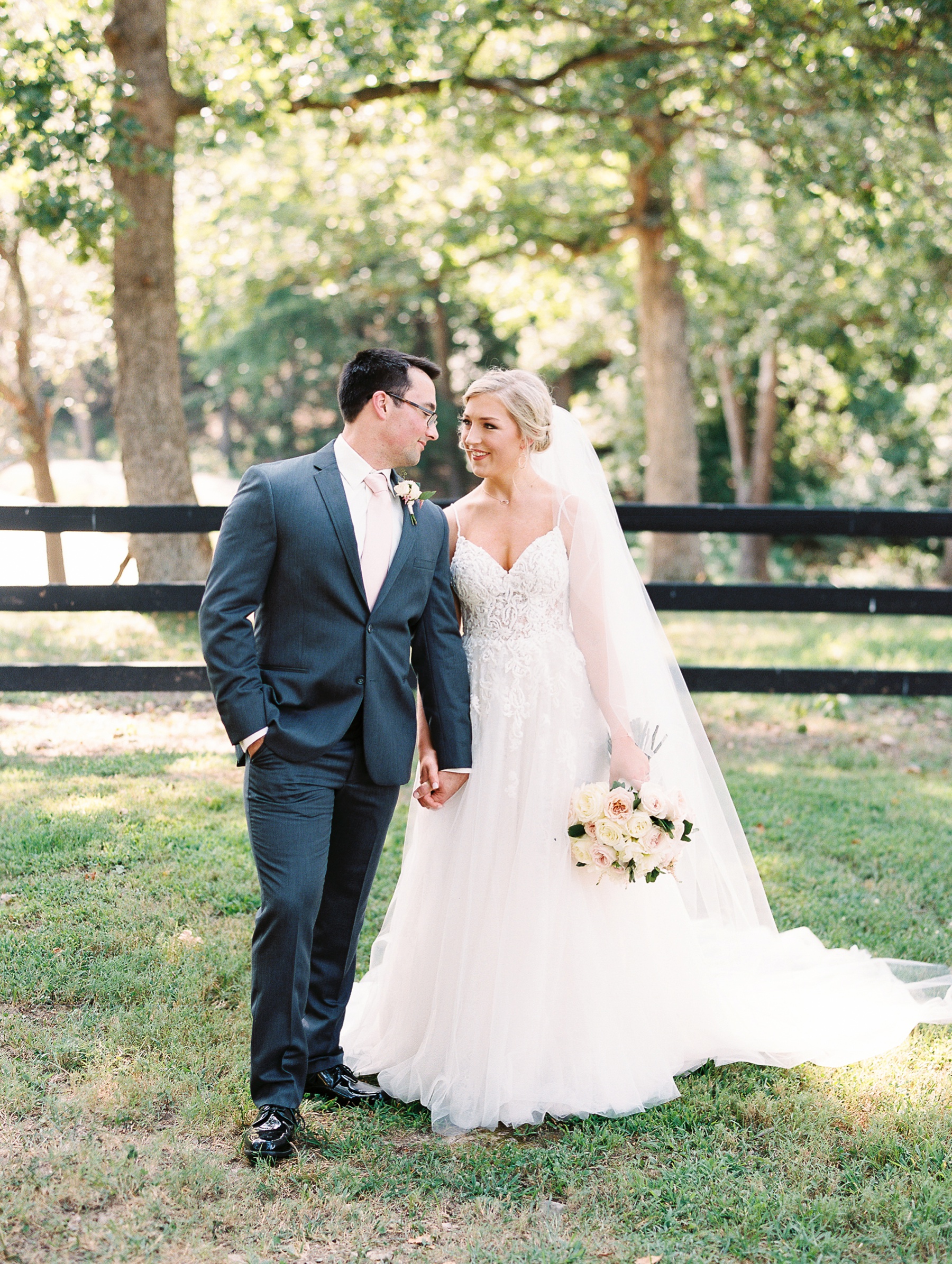 Barn at The Springs Wedding Arkansas Photographer_0412.jpg