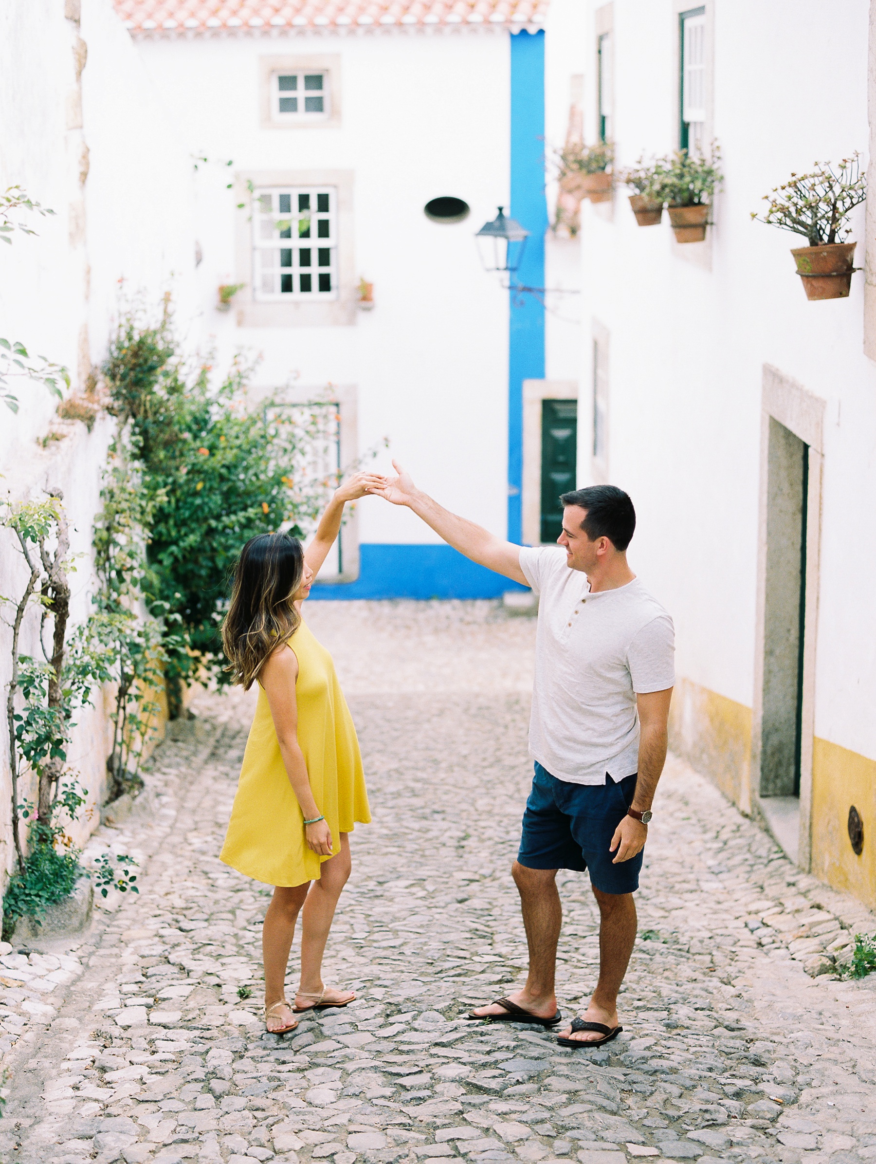 Obidos Portugal Engagement Session Photographer_0592.jpg