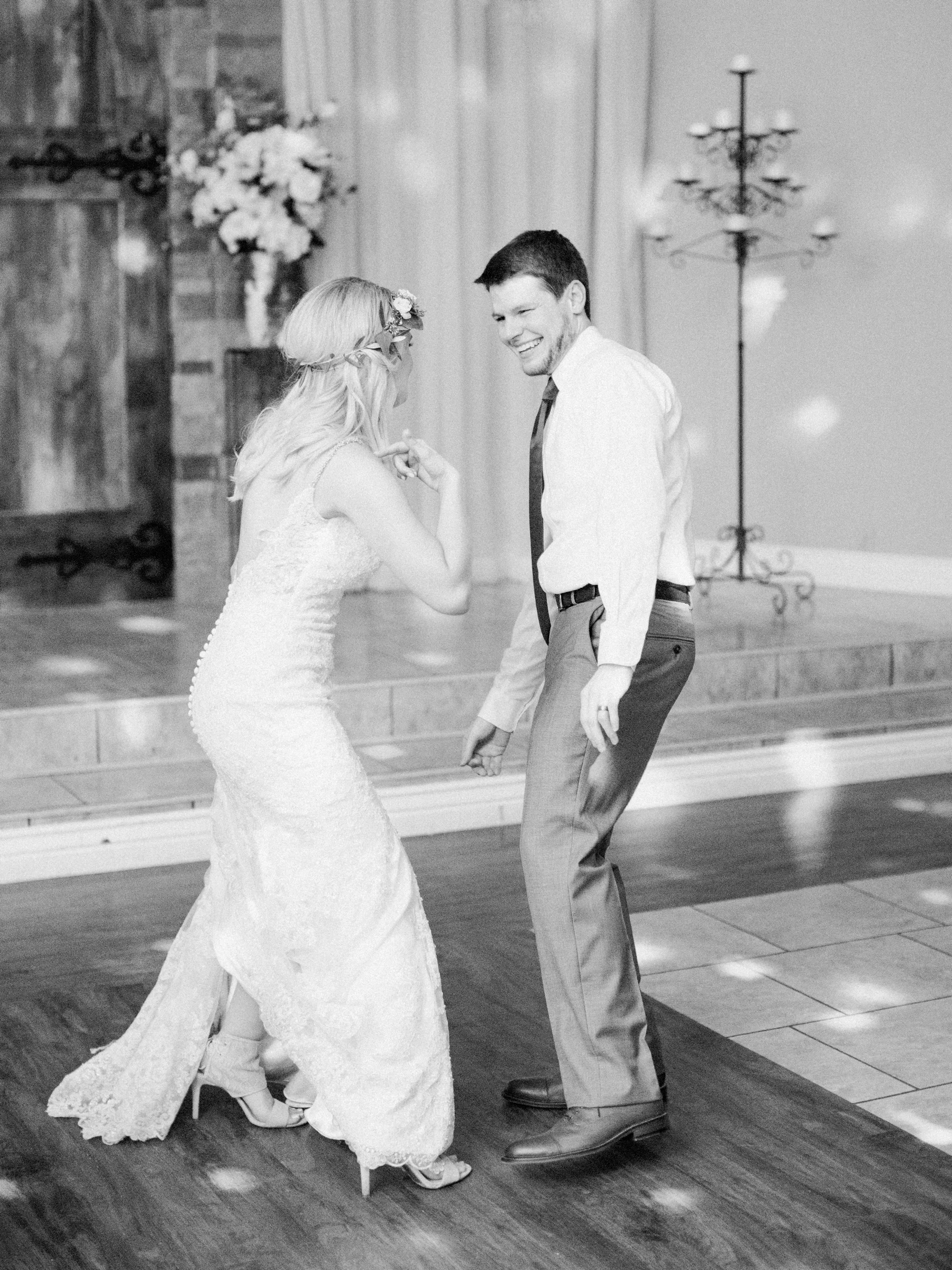 Northwest Arkansas Wedding Photographer_1483.jpg