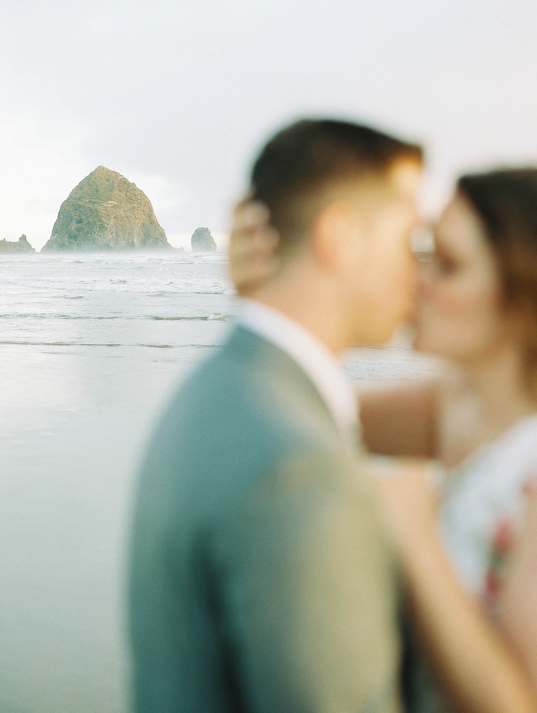 Cannon Beach Oregon Wedding Photographer_1337.jpg