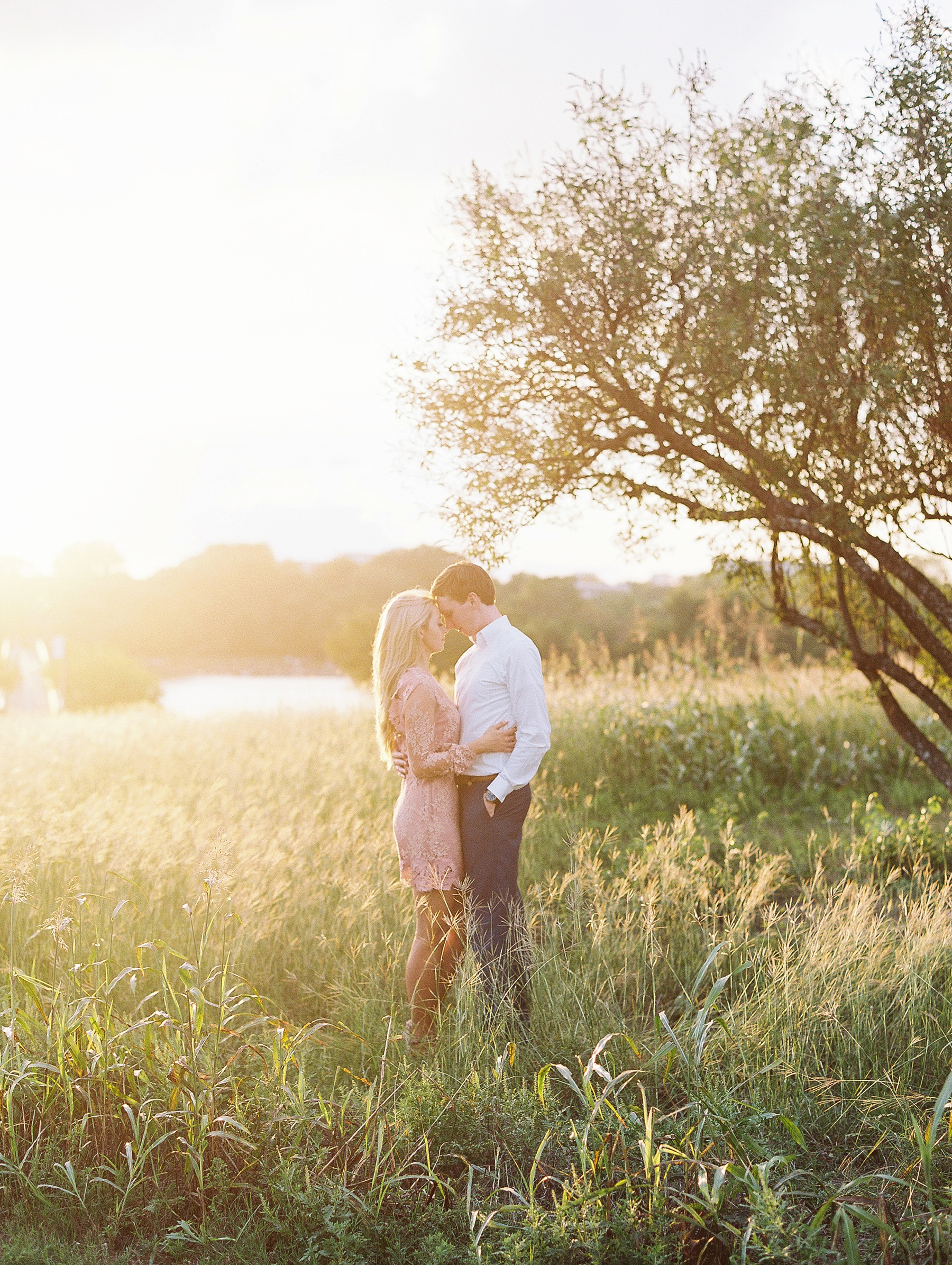 Dallas Arboretum Engagement Session_2147.jpg