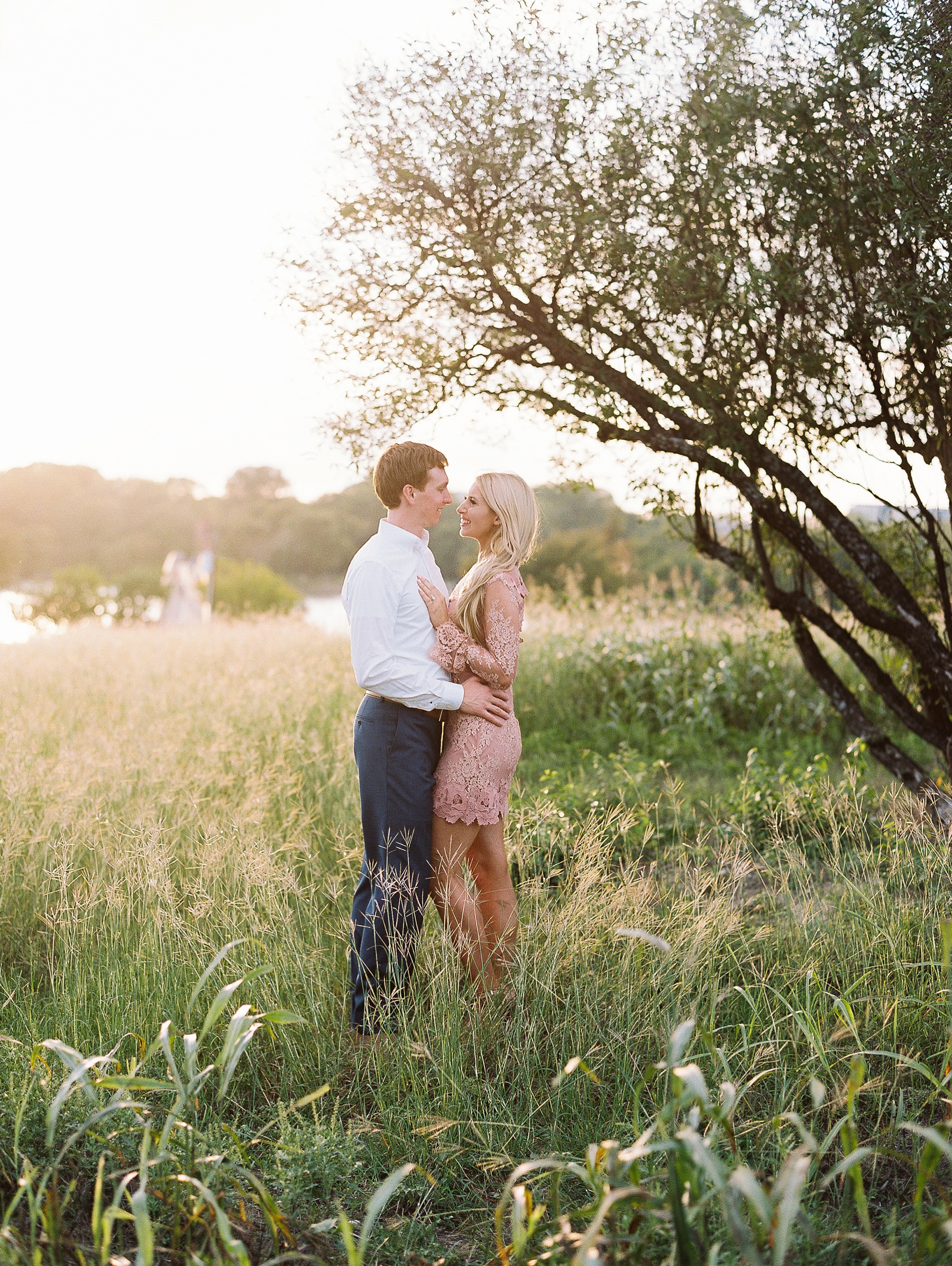 Dallas Arboretum Engagement Session_2151.jpg