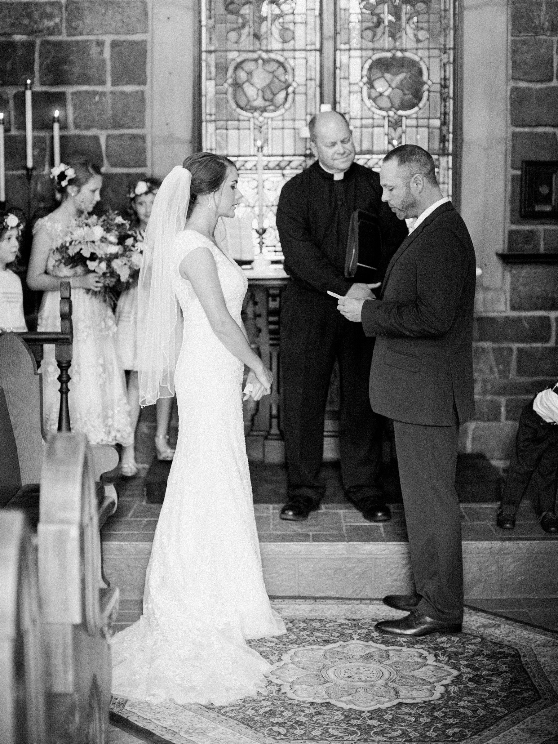 St Catherine's at Belle Gable Wedding_1106.jpg