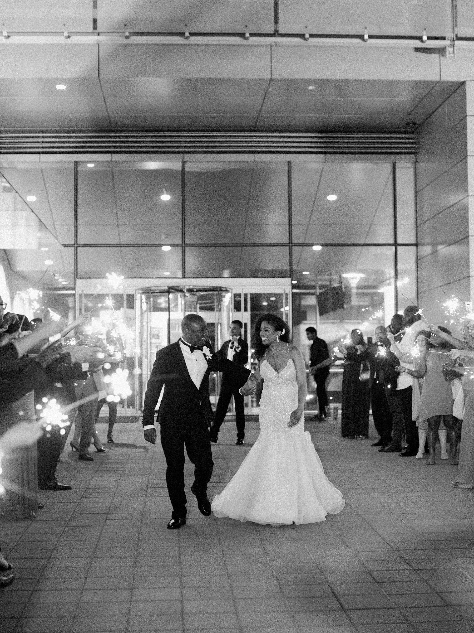 Little Rock Clinton Center Arkansas Wedding_1381.jpg