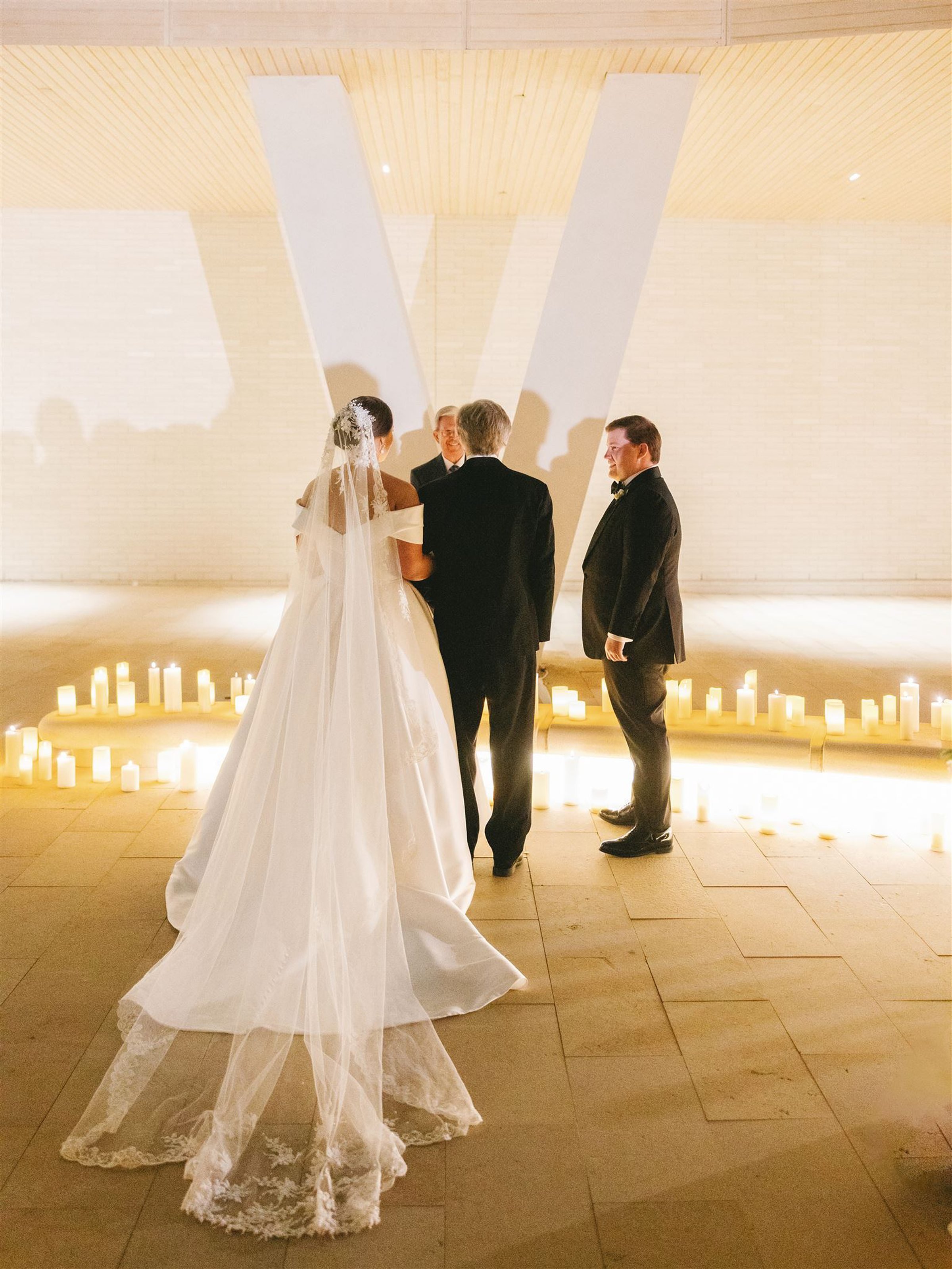 Arkansas Fine Art Museum Wedding36.jpg