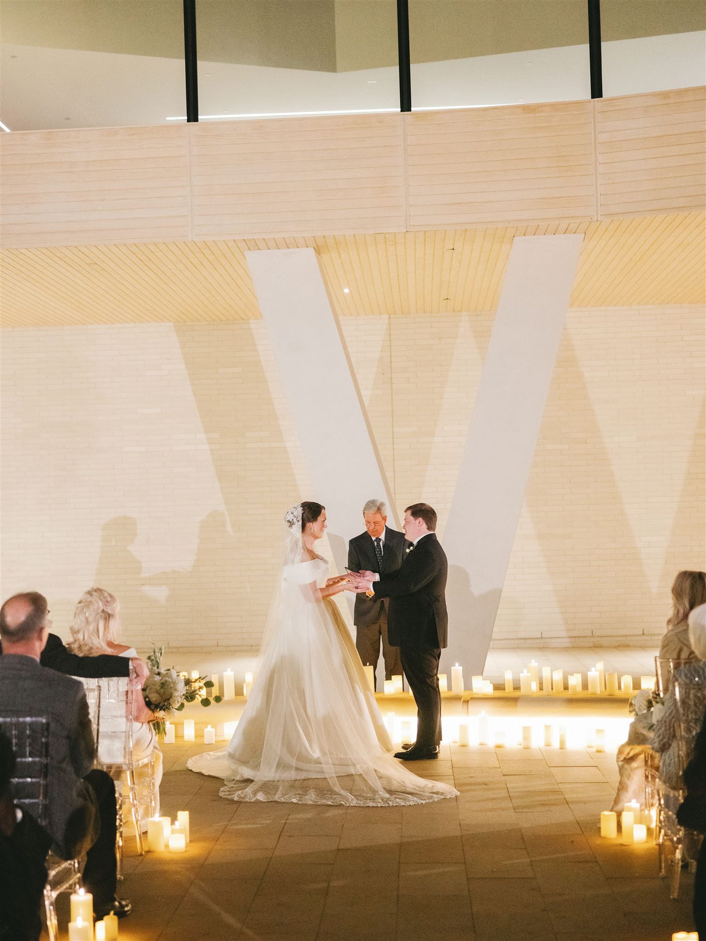 Arkansas Fine Art Museum Wedding38.jpg