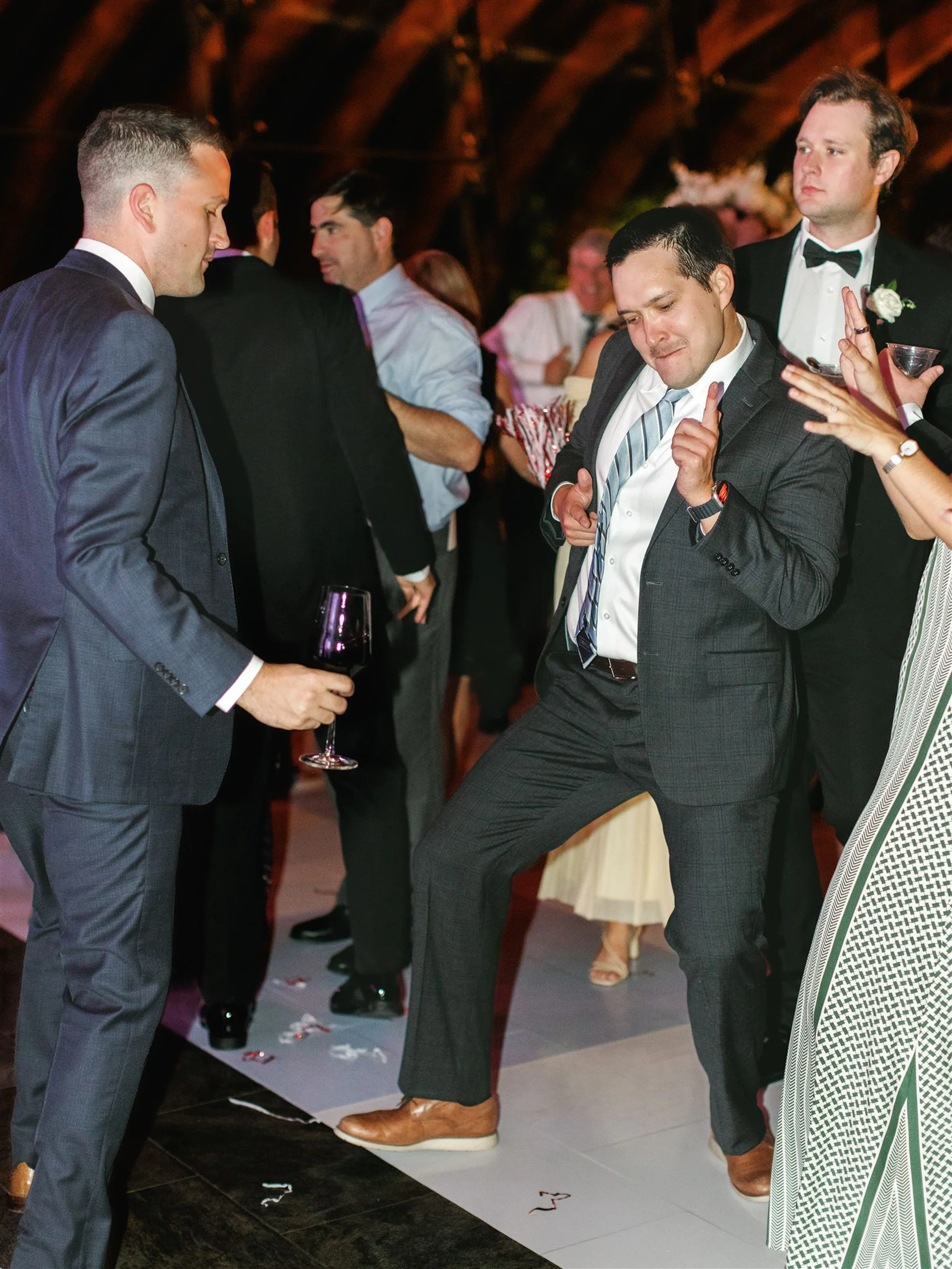 Hannah and Sam Wedding090.jpg