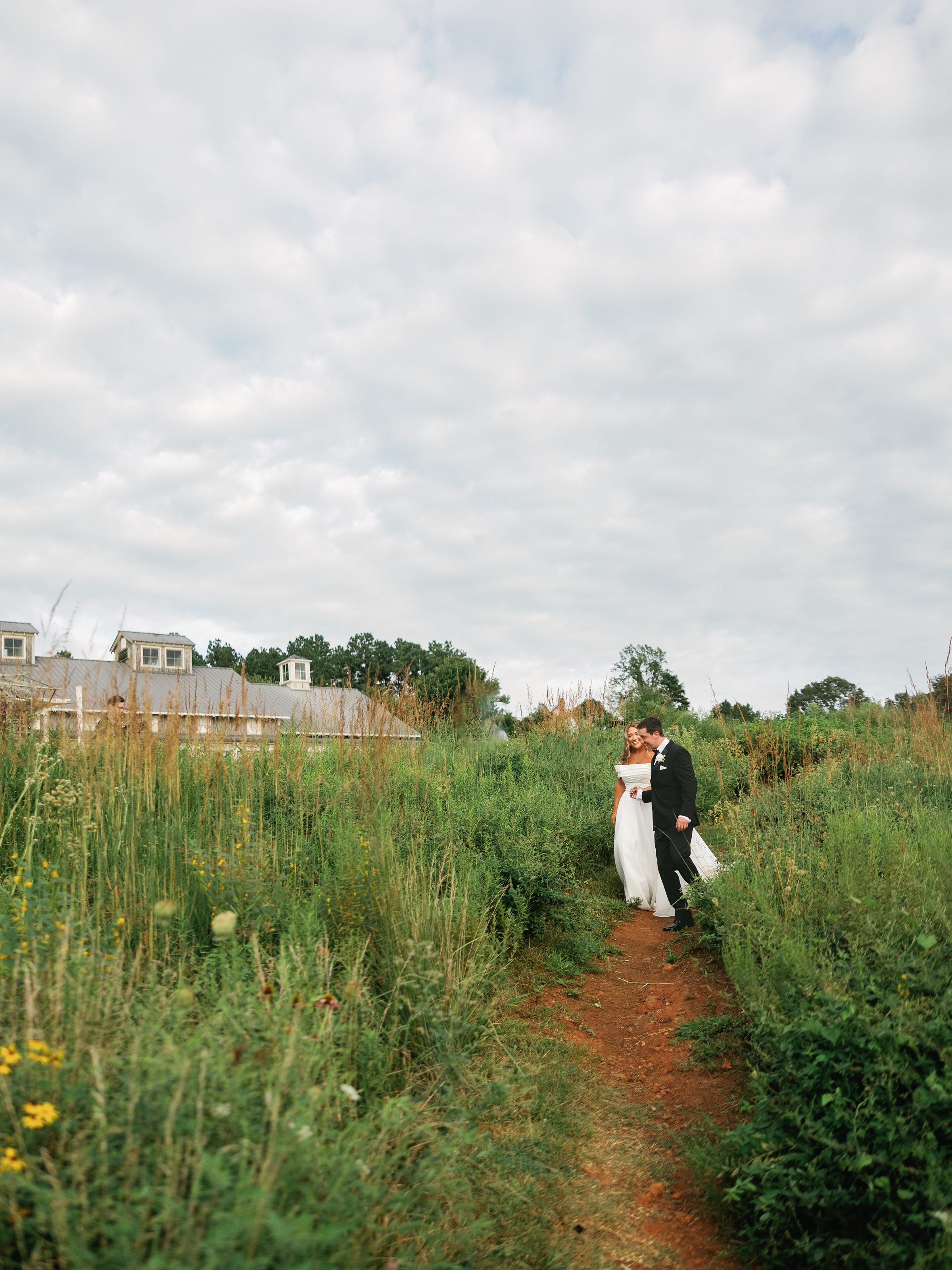 Kaitlyn and Cameron Pippin Hill076.jpg