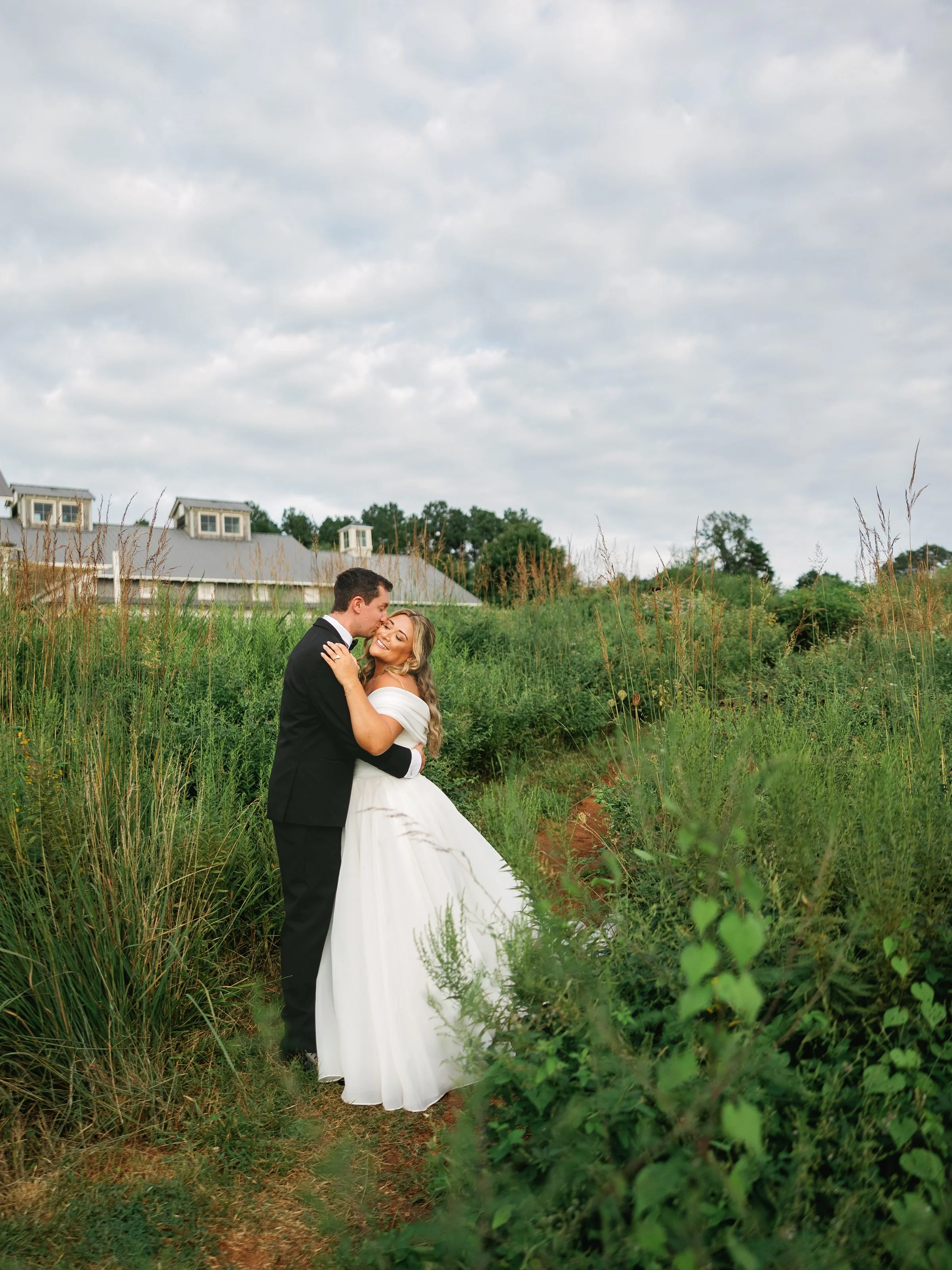 Kaitlyn and Cameron Pippin Hill078.jpg