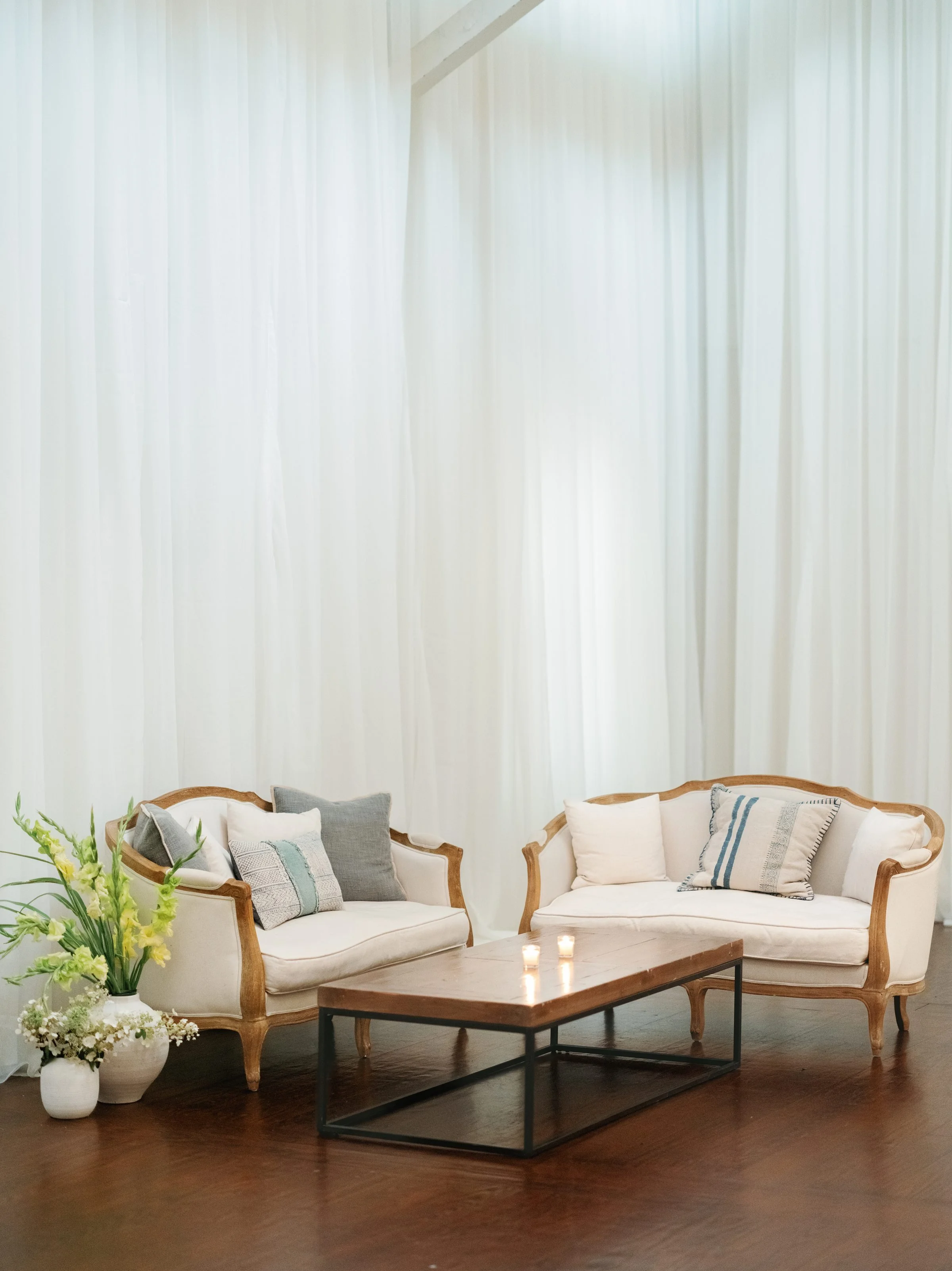 Kaitlyn and Cameron Pippin Hill099.jpg