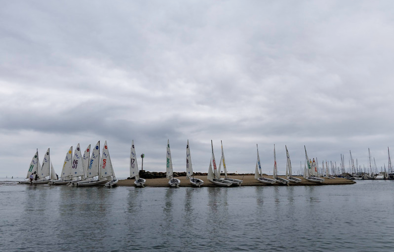 NHHS Sailing Team 4.png