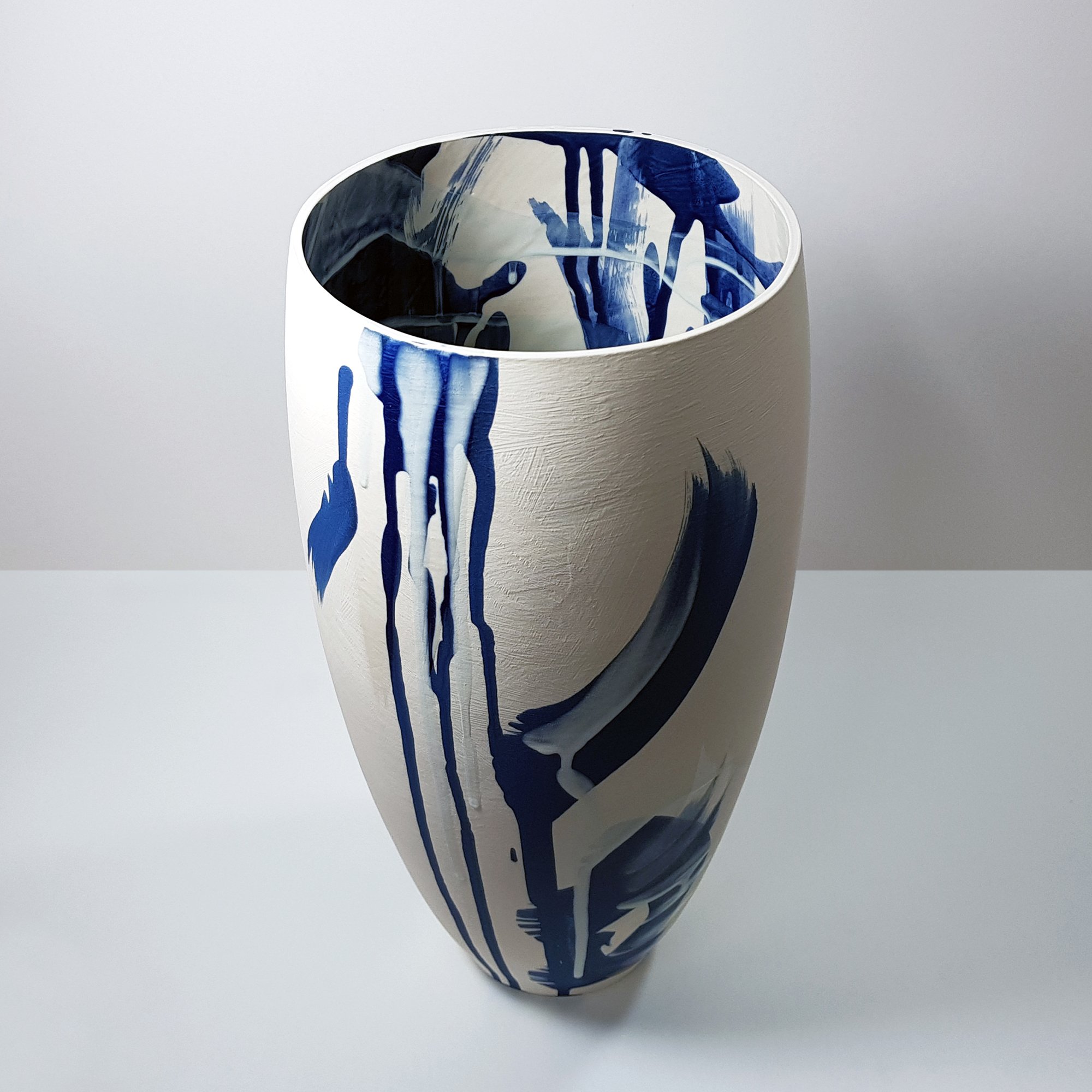 01b0-rowena-gilbert-large-curved vase.jpg