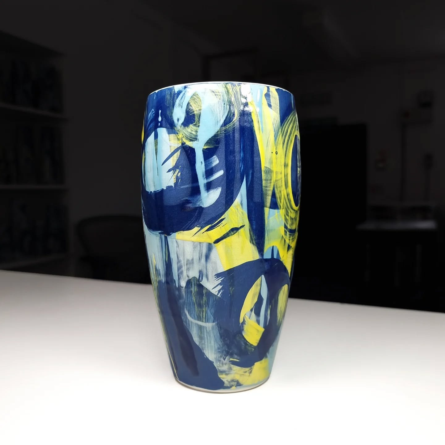 .. and another side! 💛🩵💙 So much to see each turn 🤗 I can't decide which is my favourite side! 

This curved vase (plus other pieces) are off to The Summer Exhibition at The Whitehouse Gallery in Kirkcudbright, Dumfries &amp; Galloway.

More dets