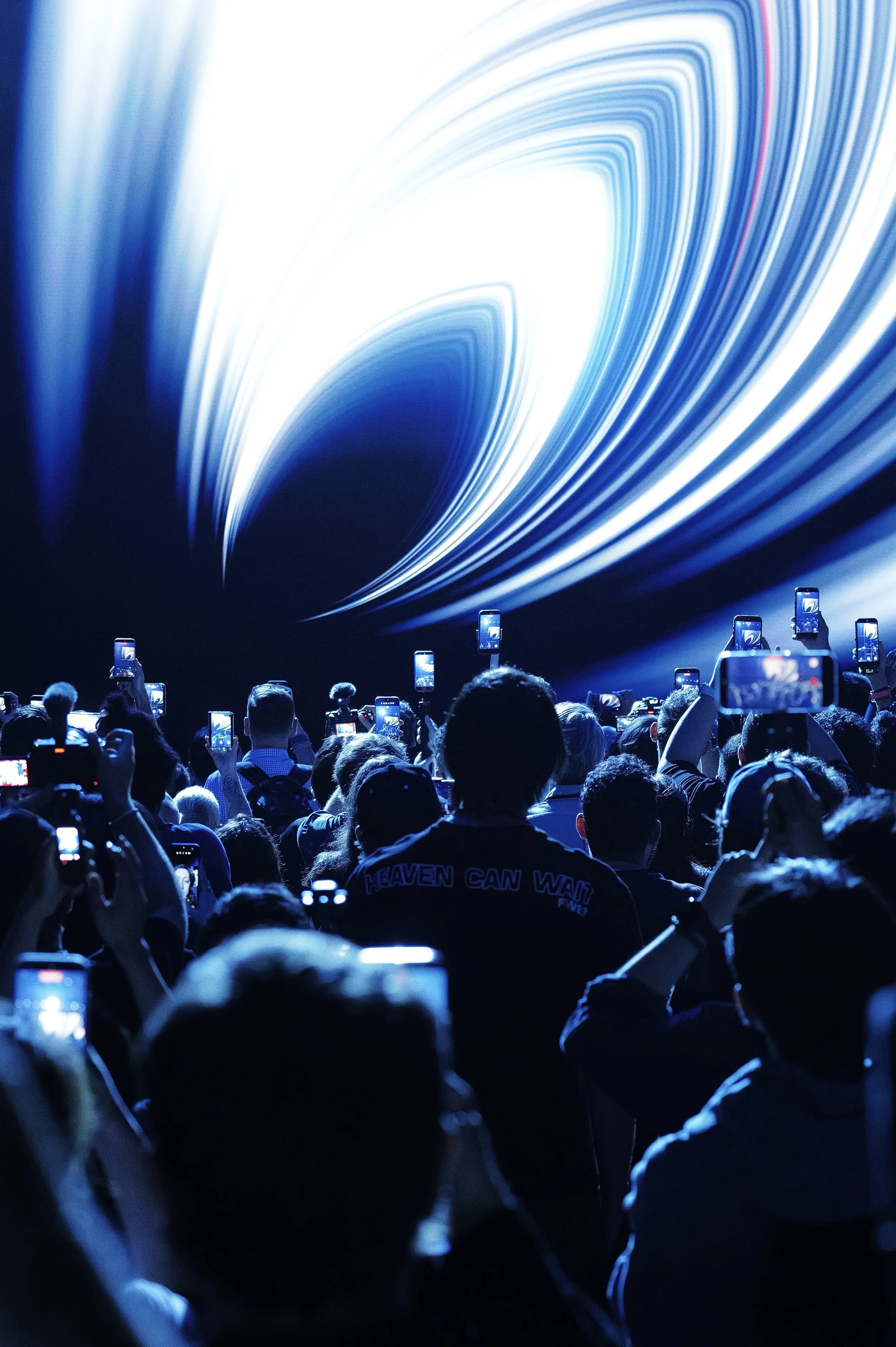 Apple Experience LA