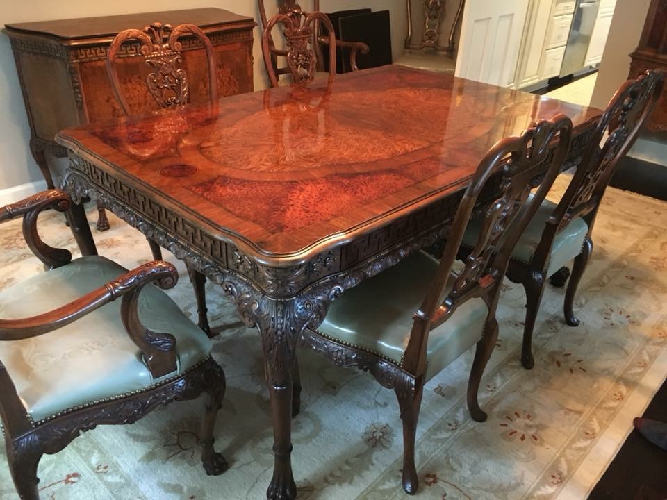 TABLE IMG_3426.JPG