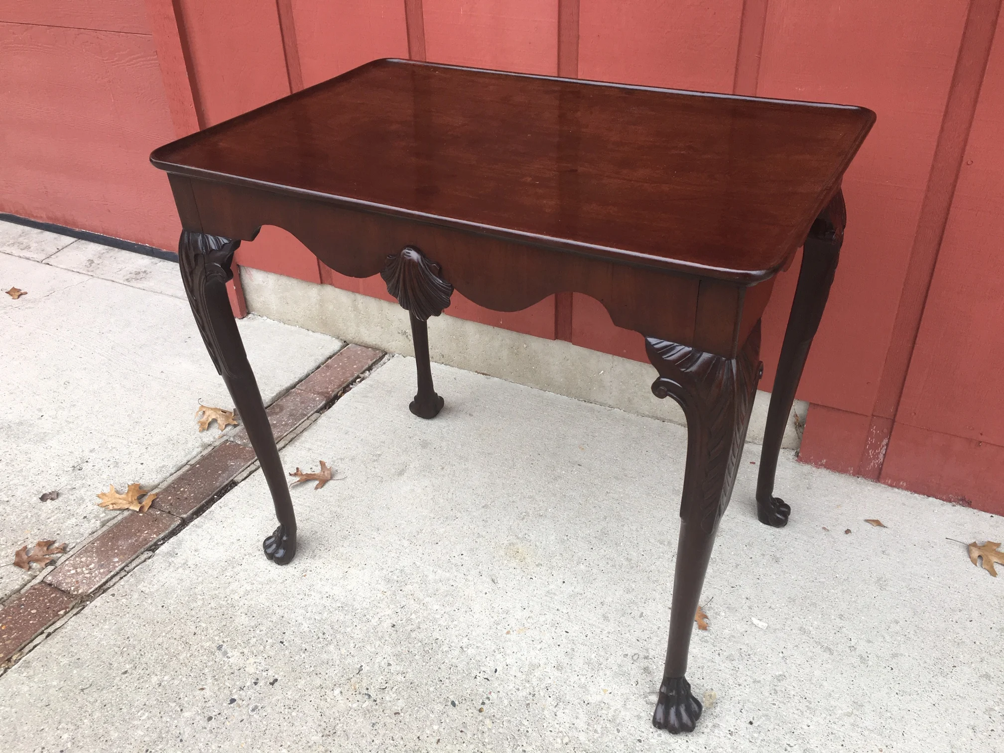 tables 1 IMG_5382.JPG