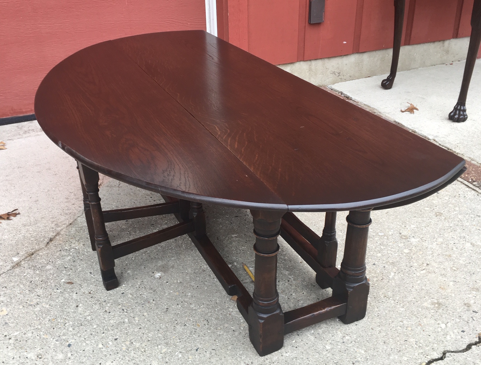 tables 2 IMG_5385.JPG