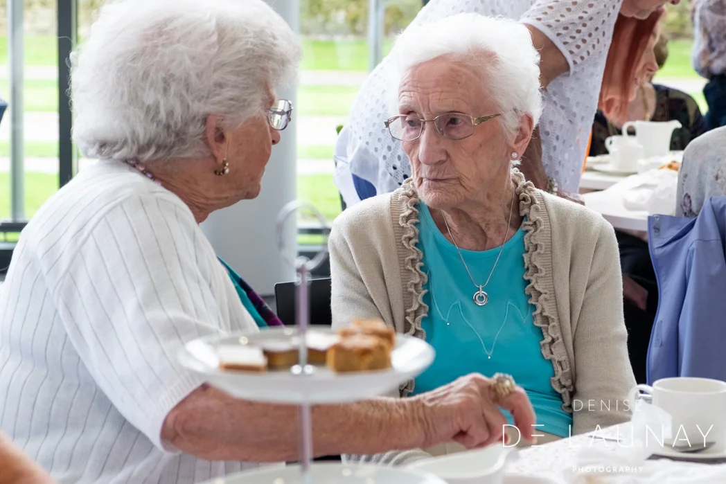 Contact the Elderly Tea A2+B-16.jpg