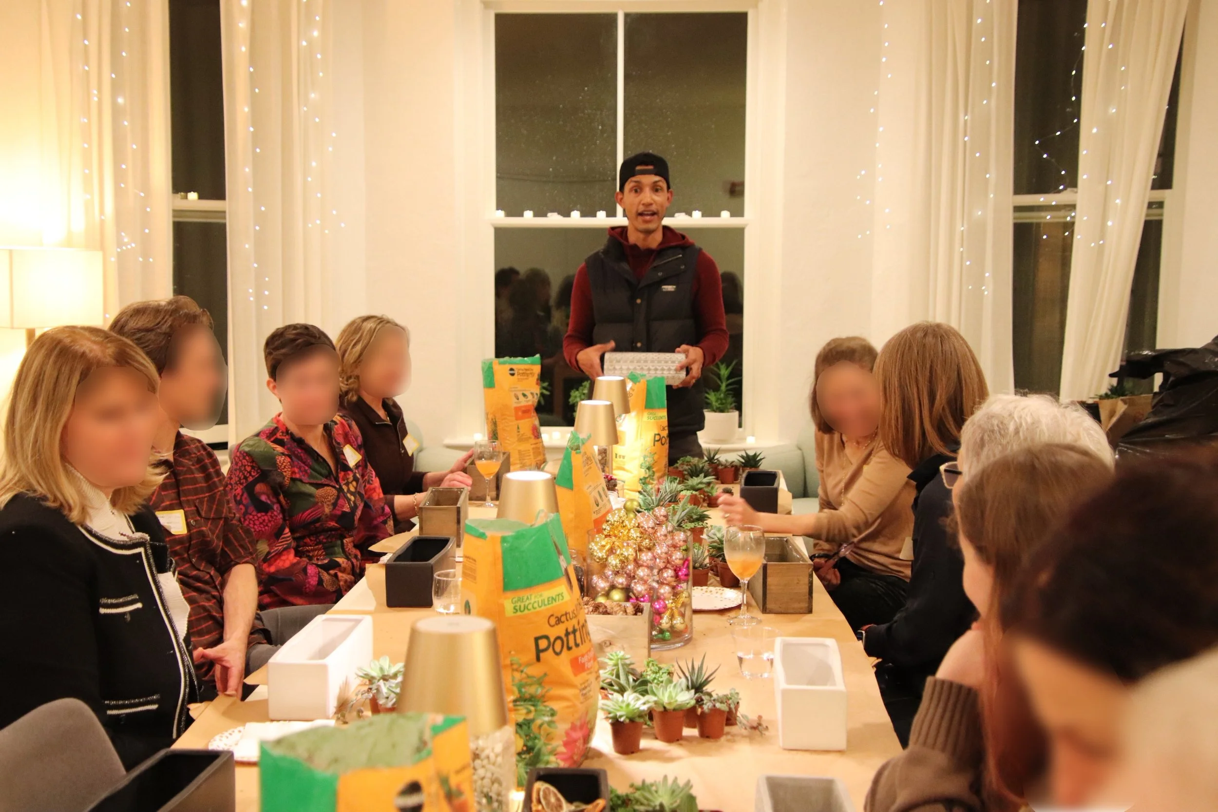 group at table 2.JPG