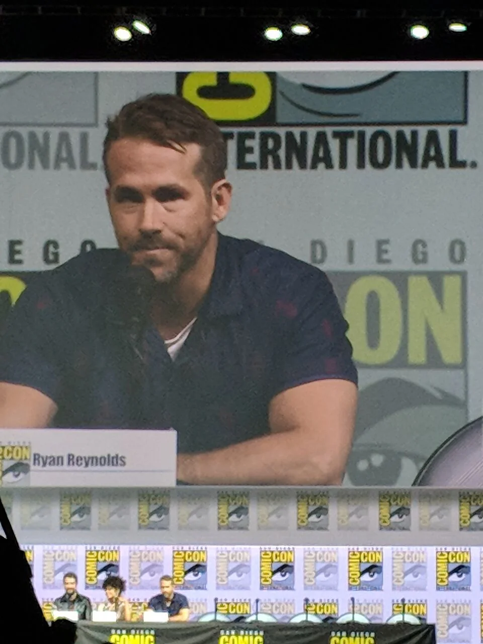 RYAN REYNOLDS Deadpool panel
