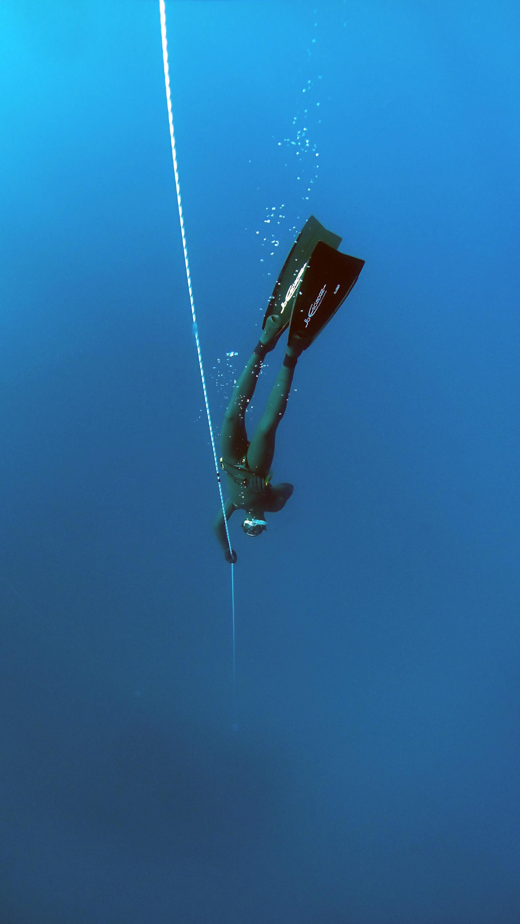 falling-into-the-depth-of-the-sea.jpg
