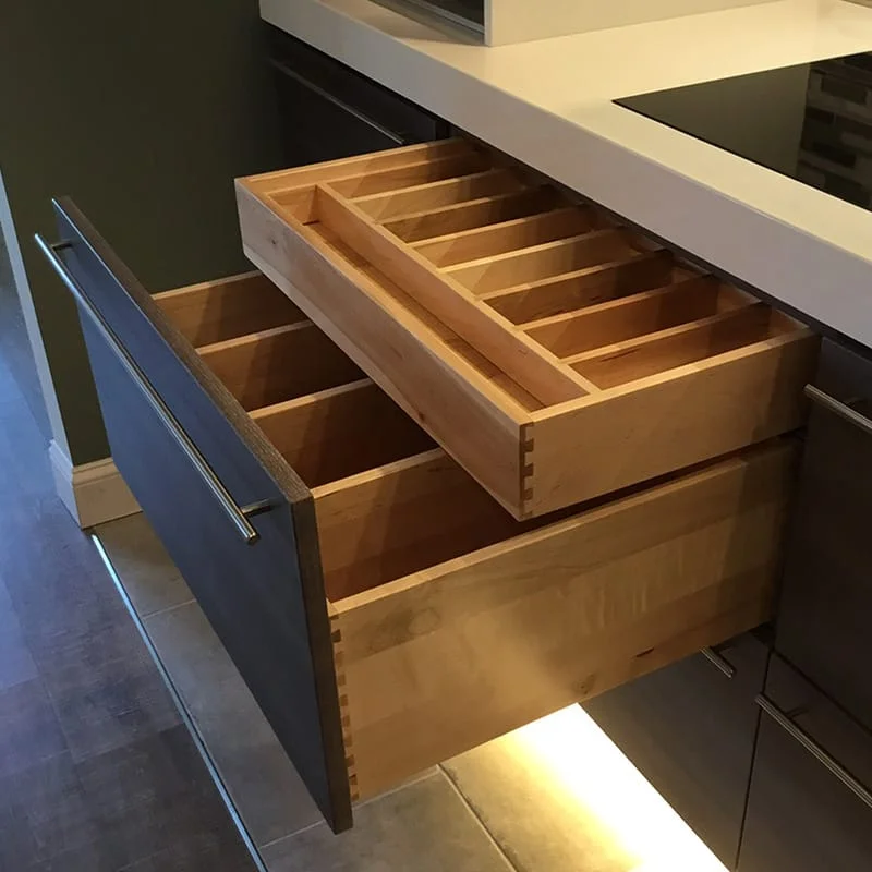 Divided_drawer_800.jpg