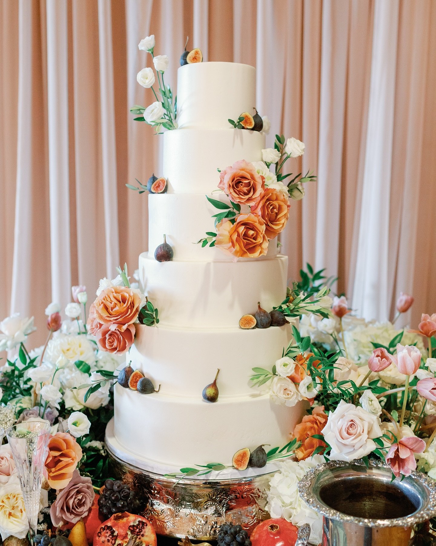 Happy 1st Anniversary, Maggie and Matt! We&rsquo;re so grateful to be part of your story! 

Photos: @melissabrewerphoto 
Planner: @farrahredmonevents 
Venue: @huguenotmill 
Florals: @karanashdesigns 
Rentals: @professionalparty
Draping: @voileandveil