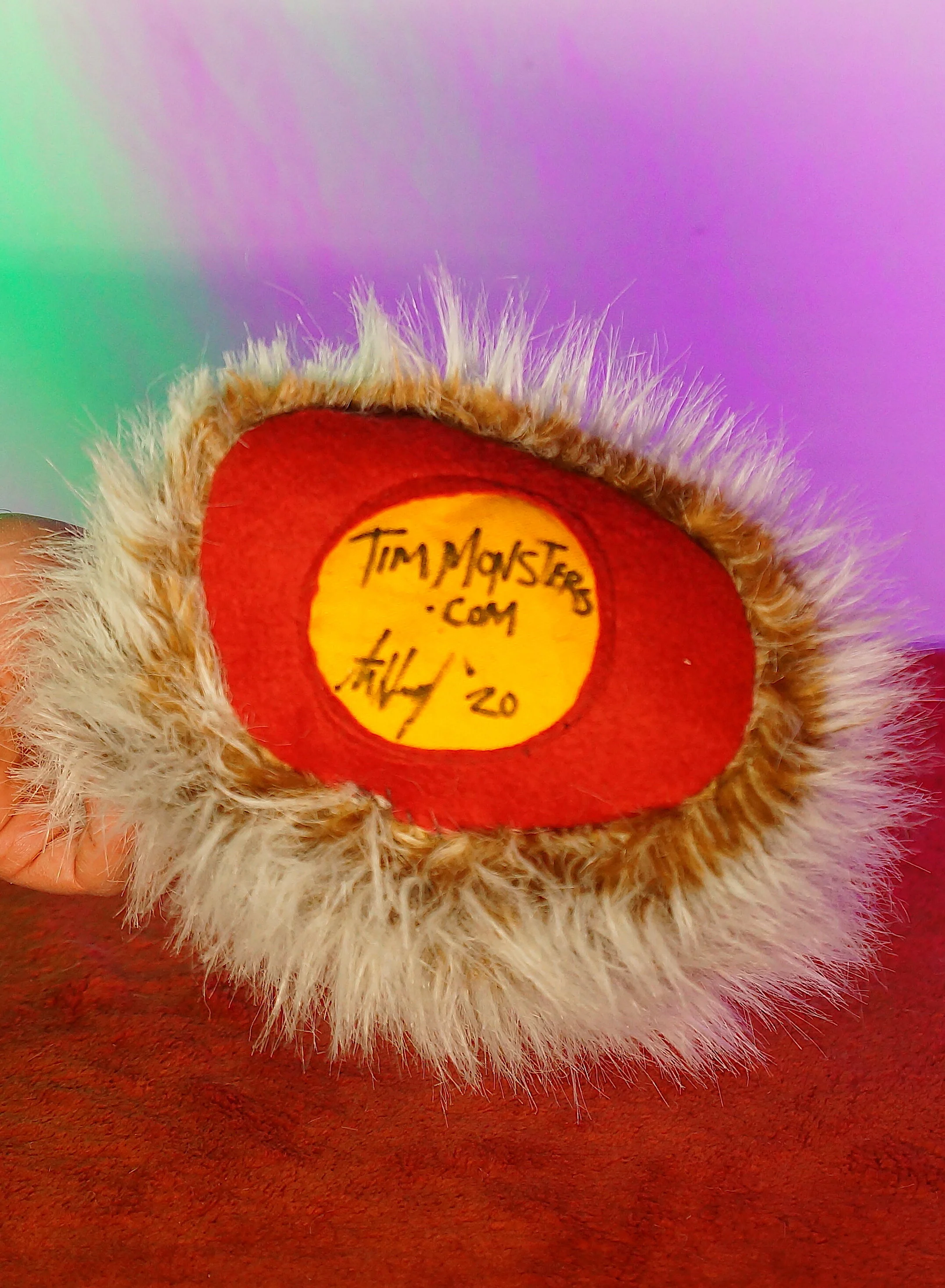 SMALL 1 EYED WHITE:TAN 3.JPG