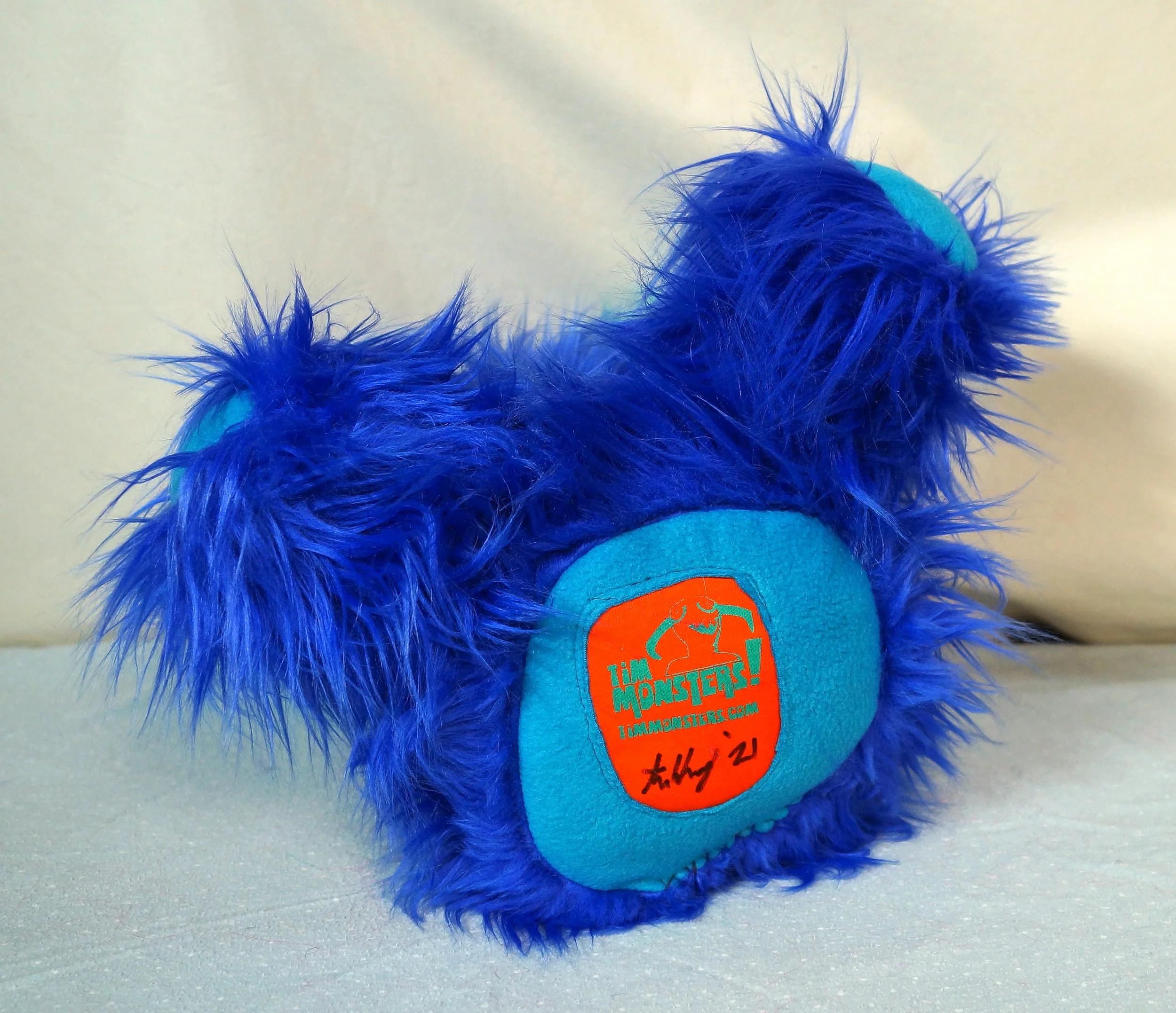 LG BLUE WITH HORNS AND LEGS 6.JPG