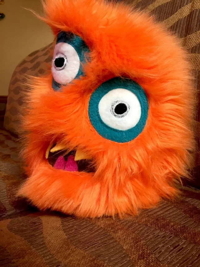 MEDIUM ORANGE 3 EYE 3.JPG