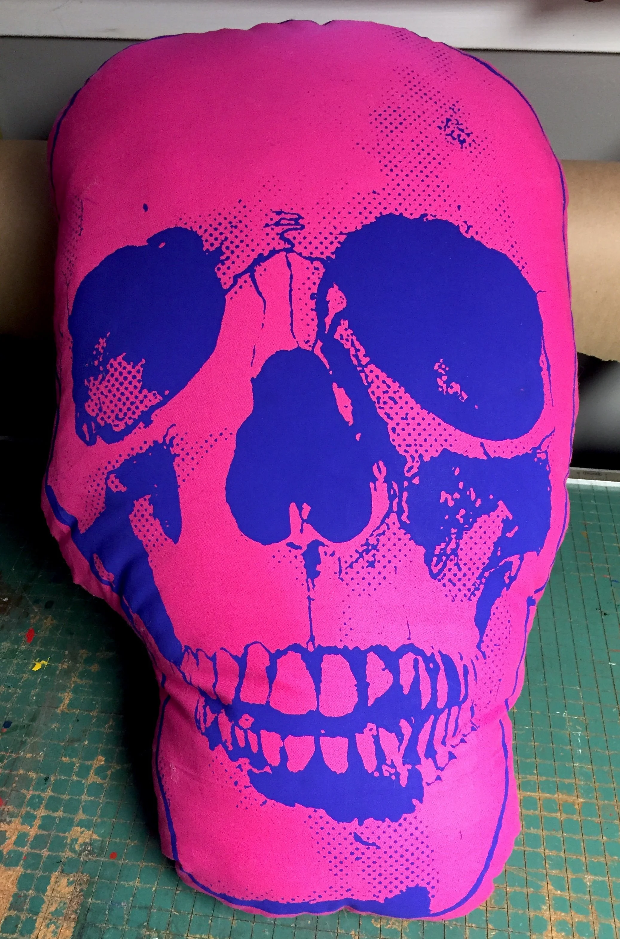 NEON PINK SCREENPRINTED SKULL PILLOW